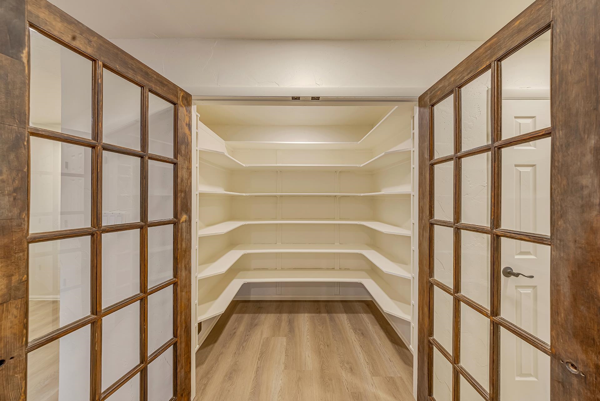 2305 Dogwood Court Property Photo 15
