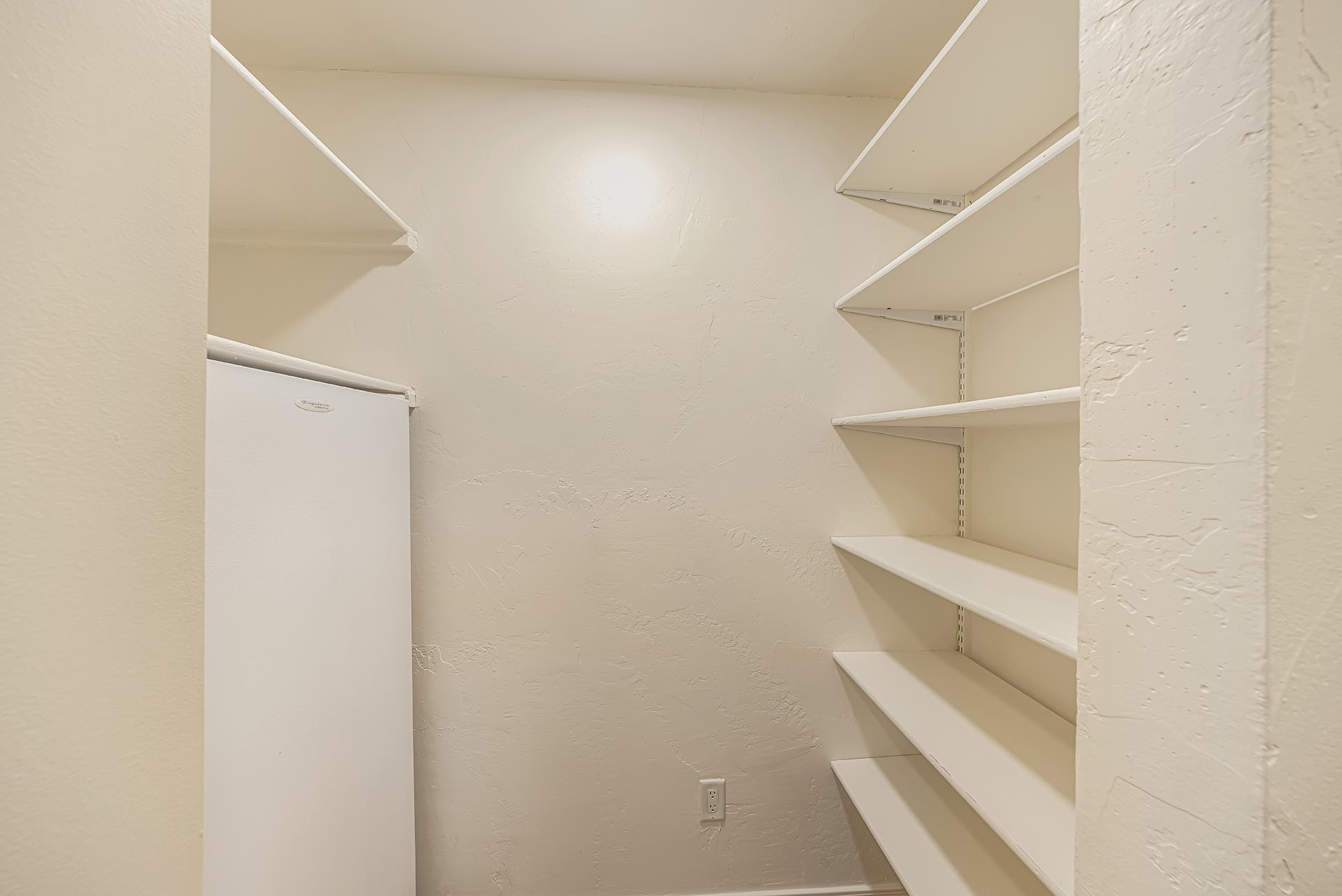 2305 Dogwood Court Property Photo 16