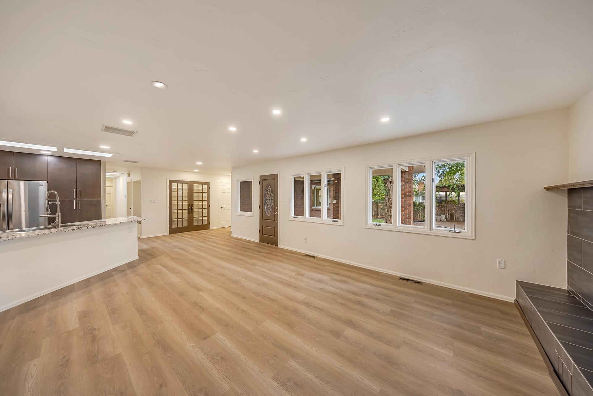 2305 Dogwood Court Property Photo 17