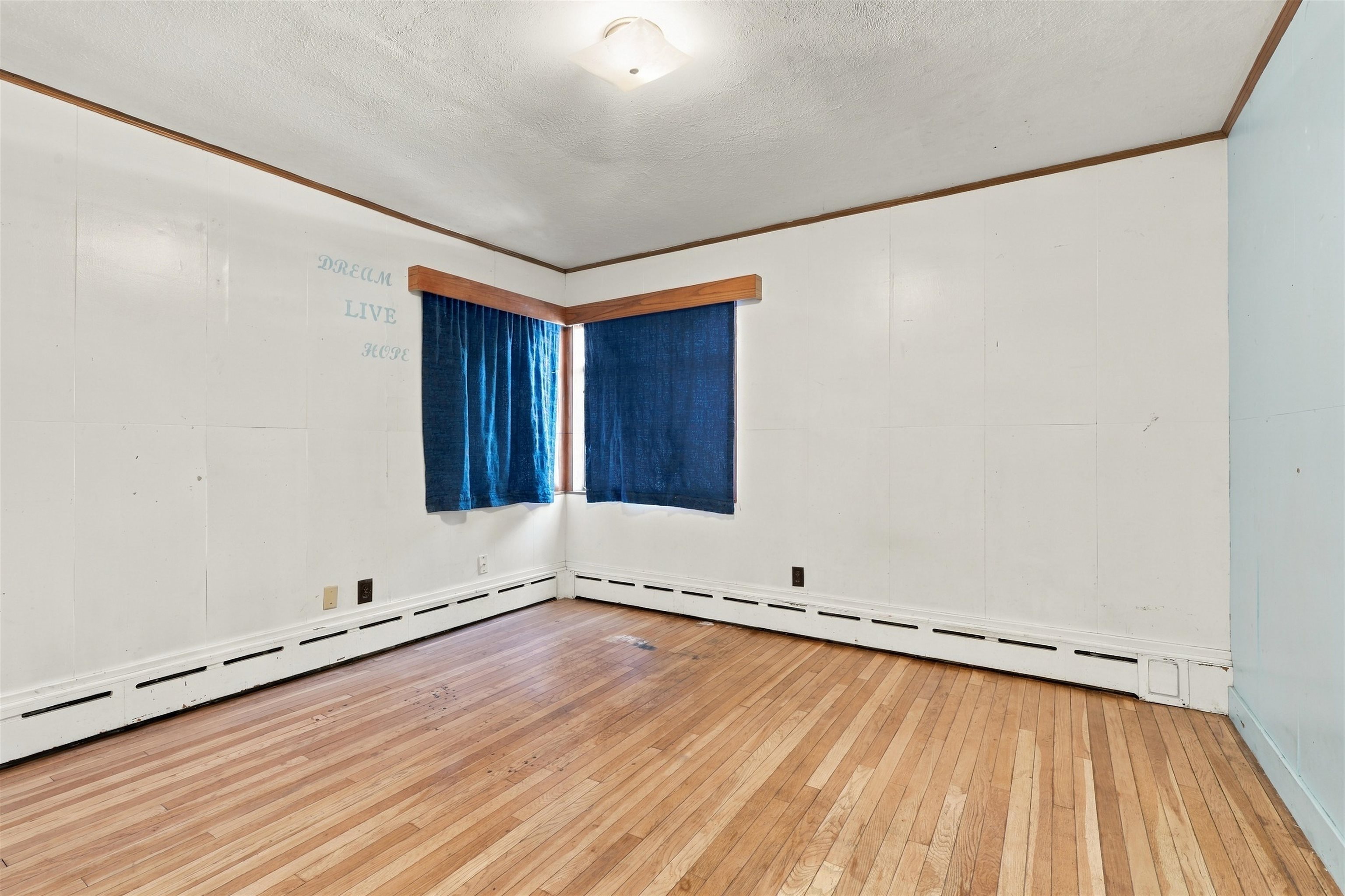 1904 N 7th Street Property Photo 11