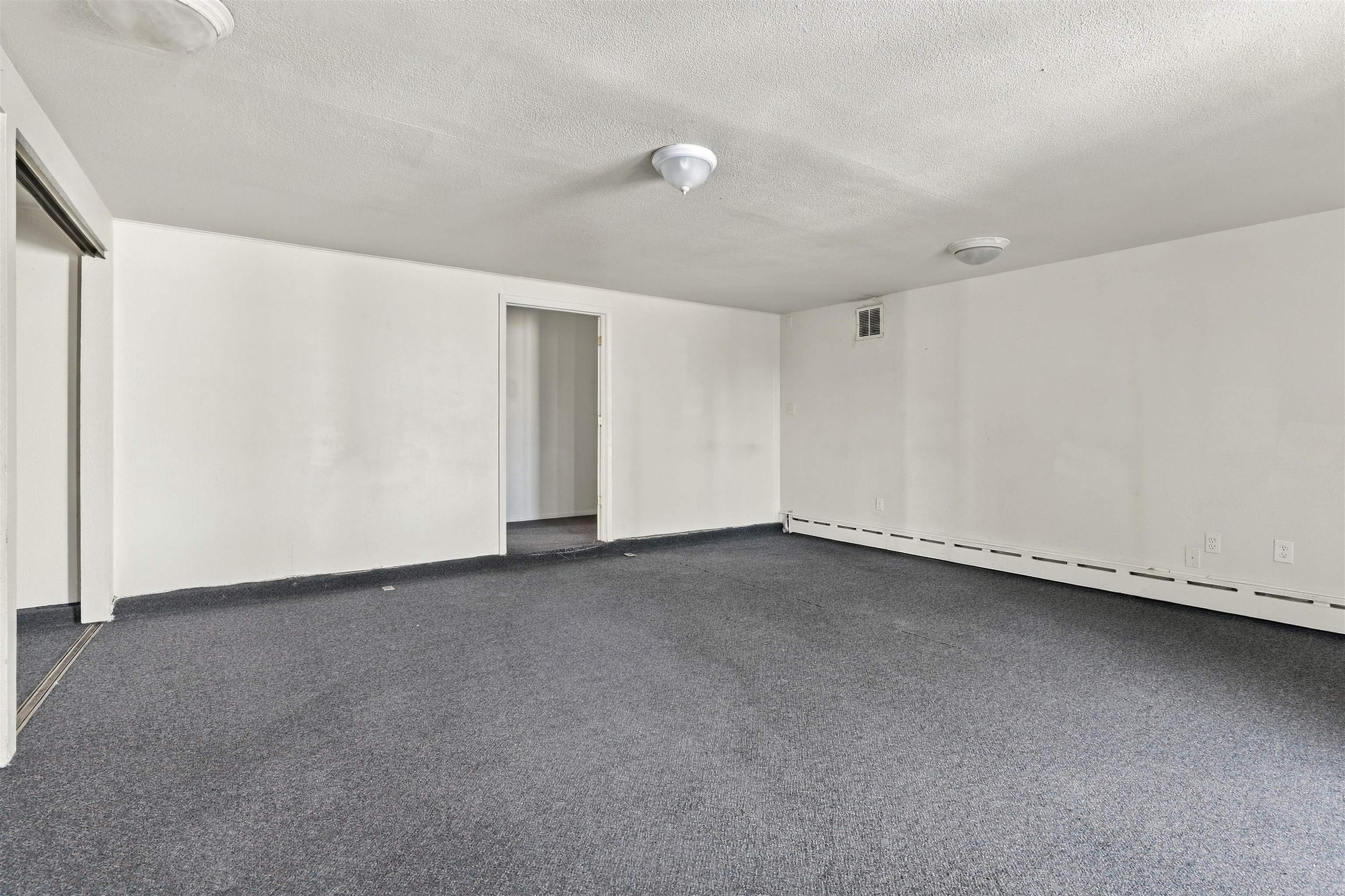 1904 N 7th Street Property Photo 23