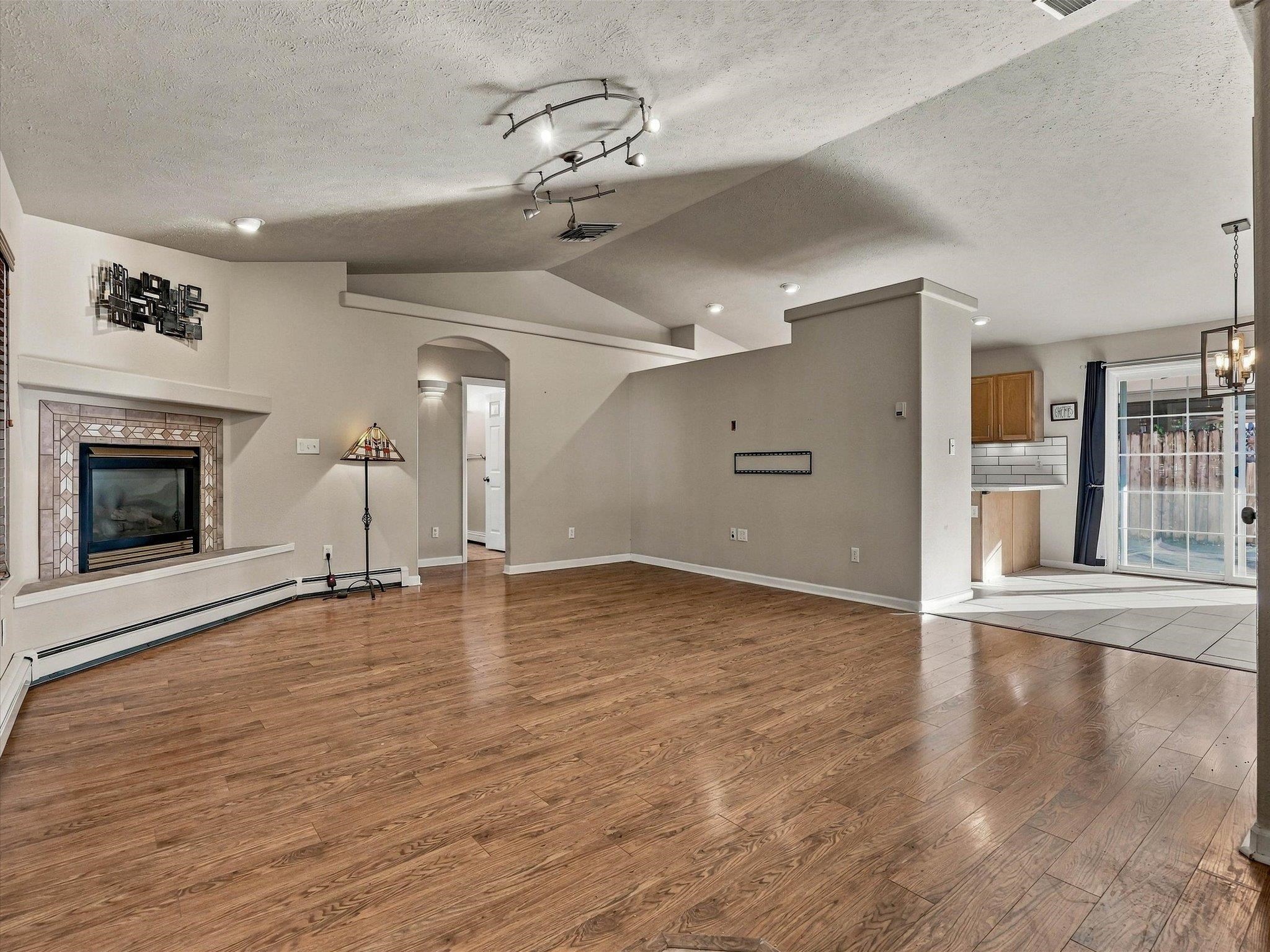 462 Amelia Rose Court Property Photo 7