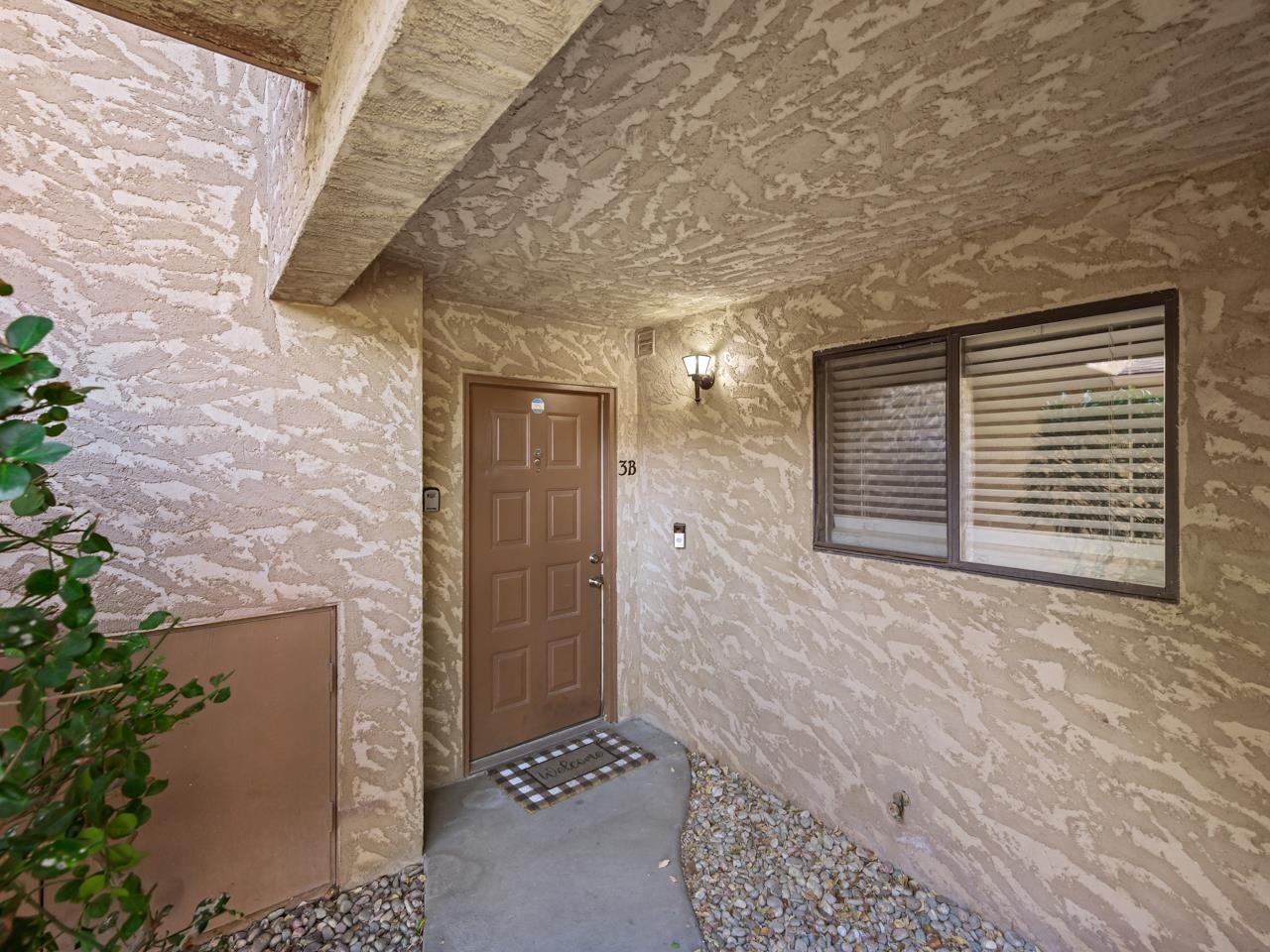517 28 1/2 Road Property Photo 1