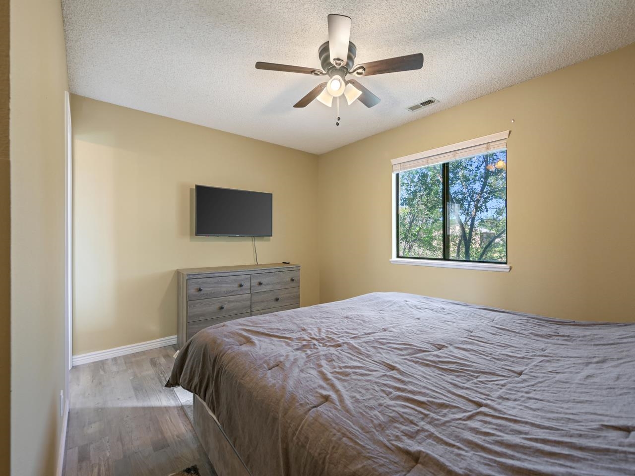 517 28 1/2 Road Property Photo 12