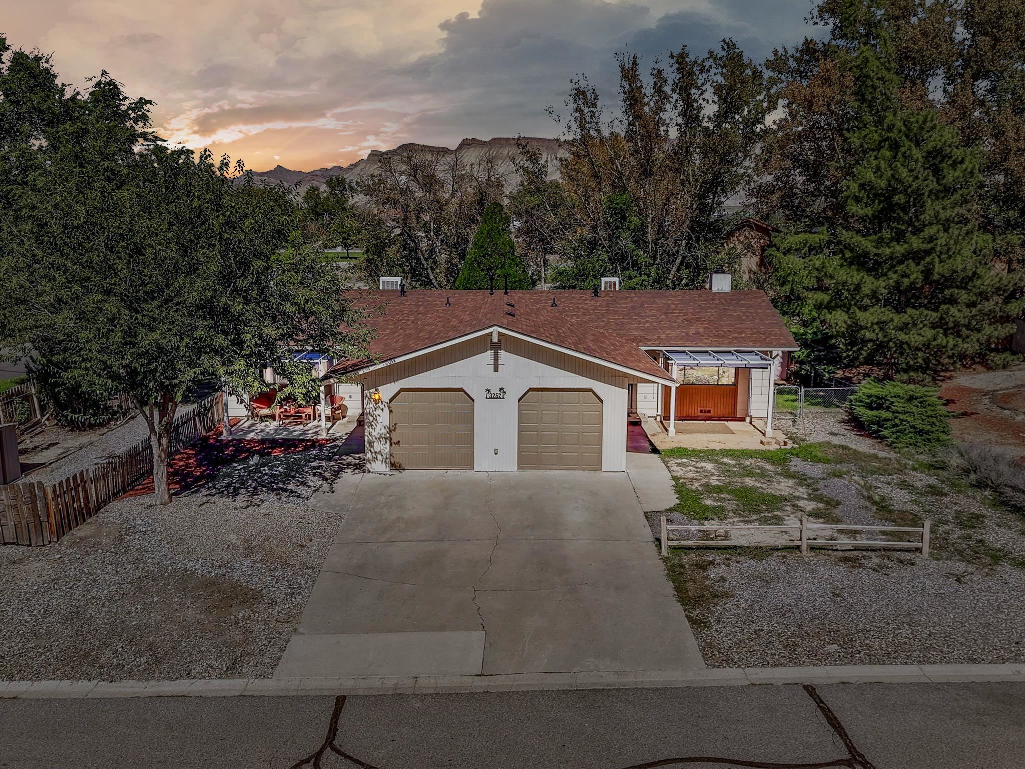 3252 Castaneda Drive Property Photo 2