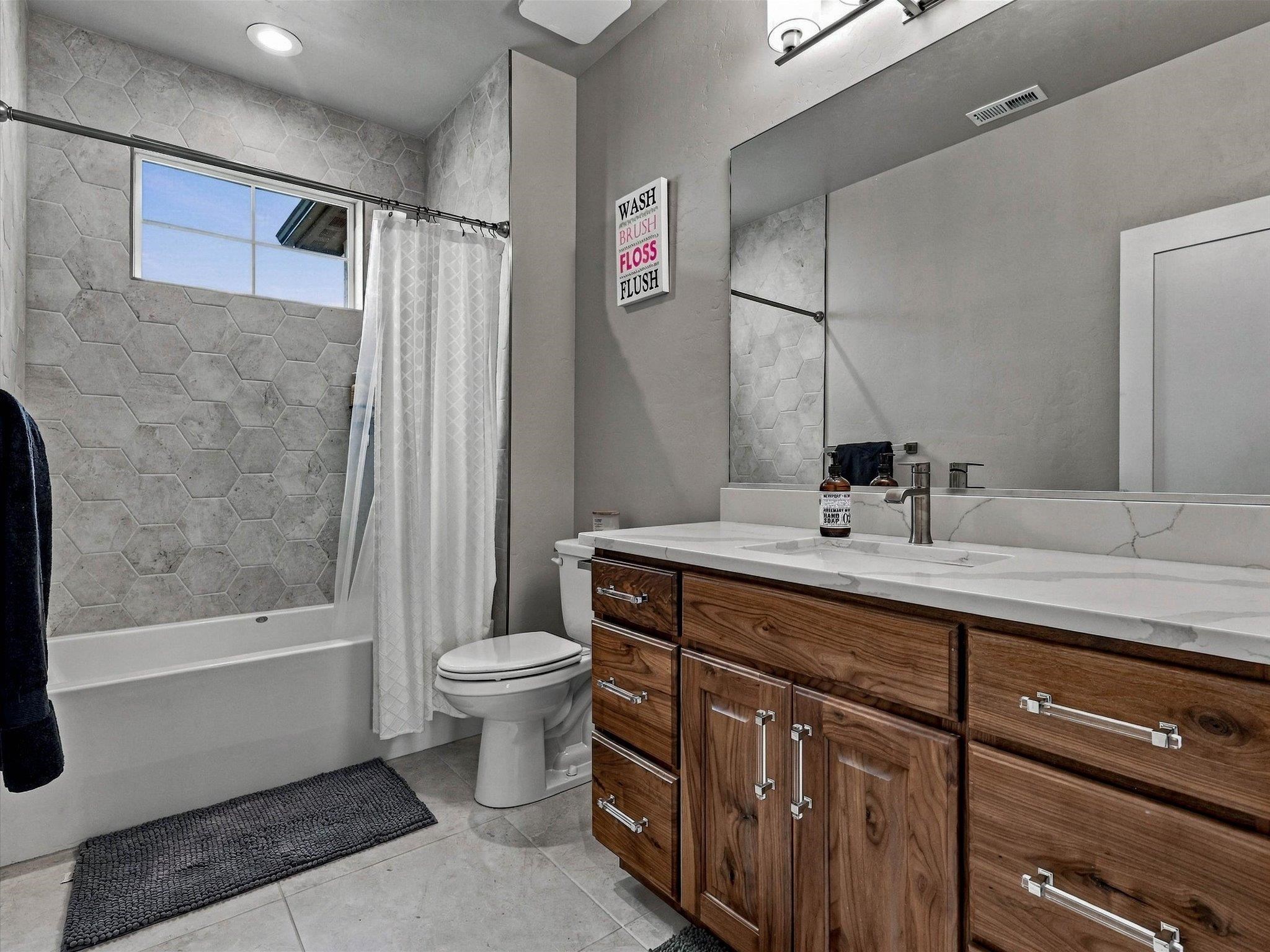 664 Horizon Glen Drive Property Photo 35