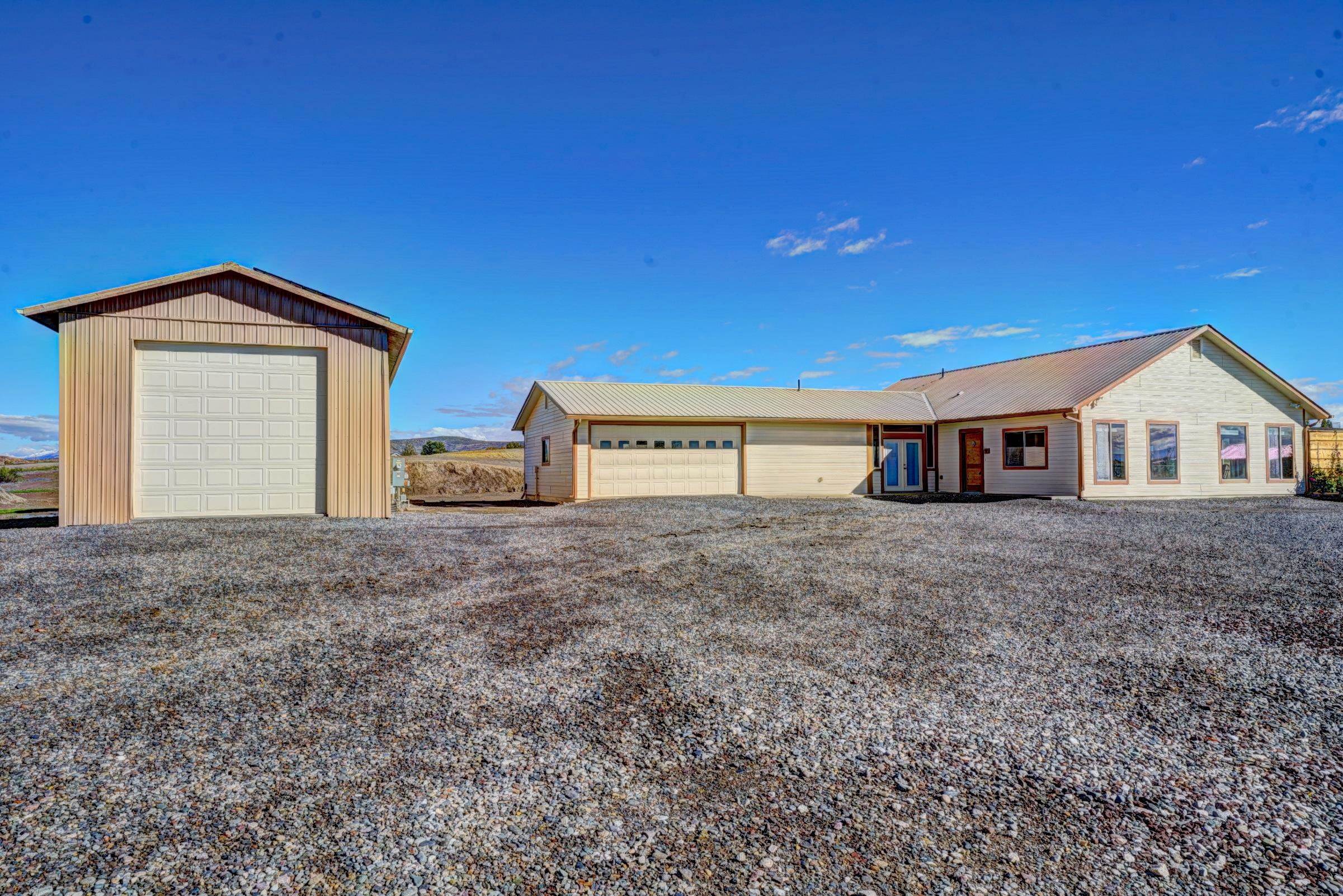 21026 Pleasant Valley Road Property Photo 1