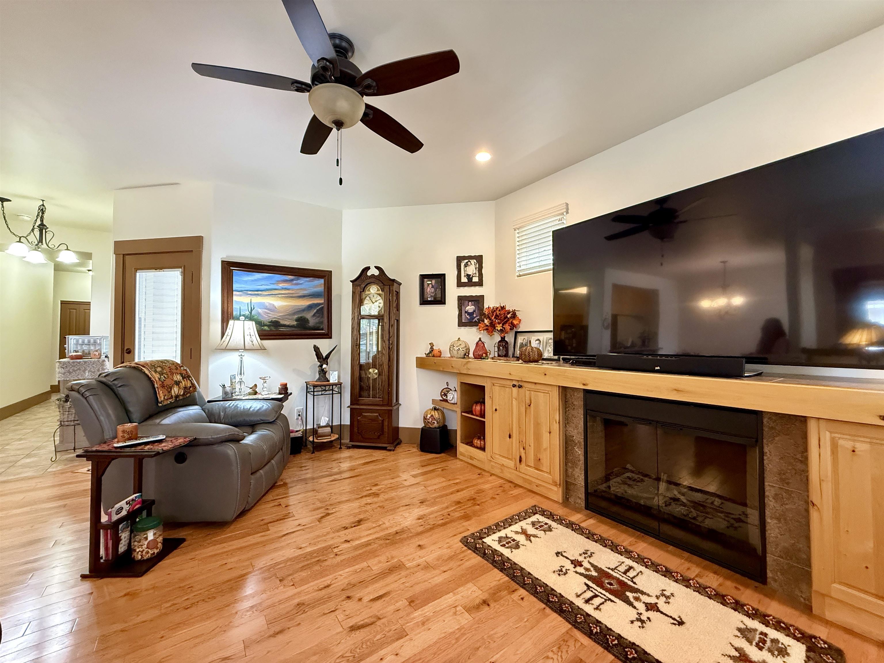 1108 Sunrose Lane Property Photo 3
