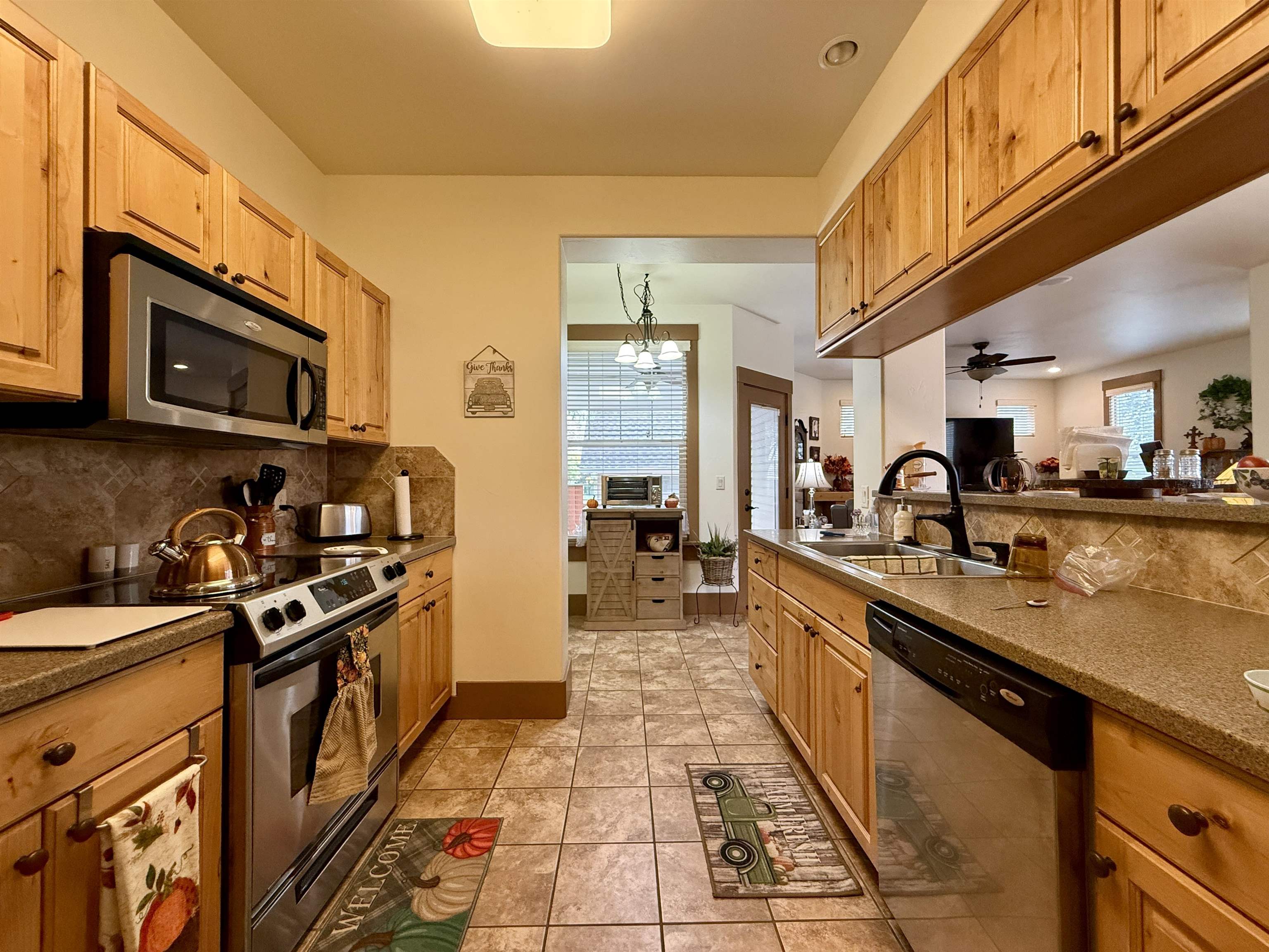 1108 Sunrose Lane Property Photo 10