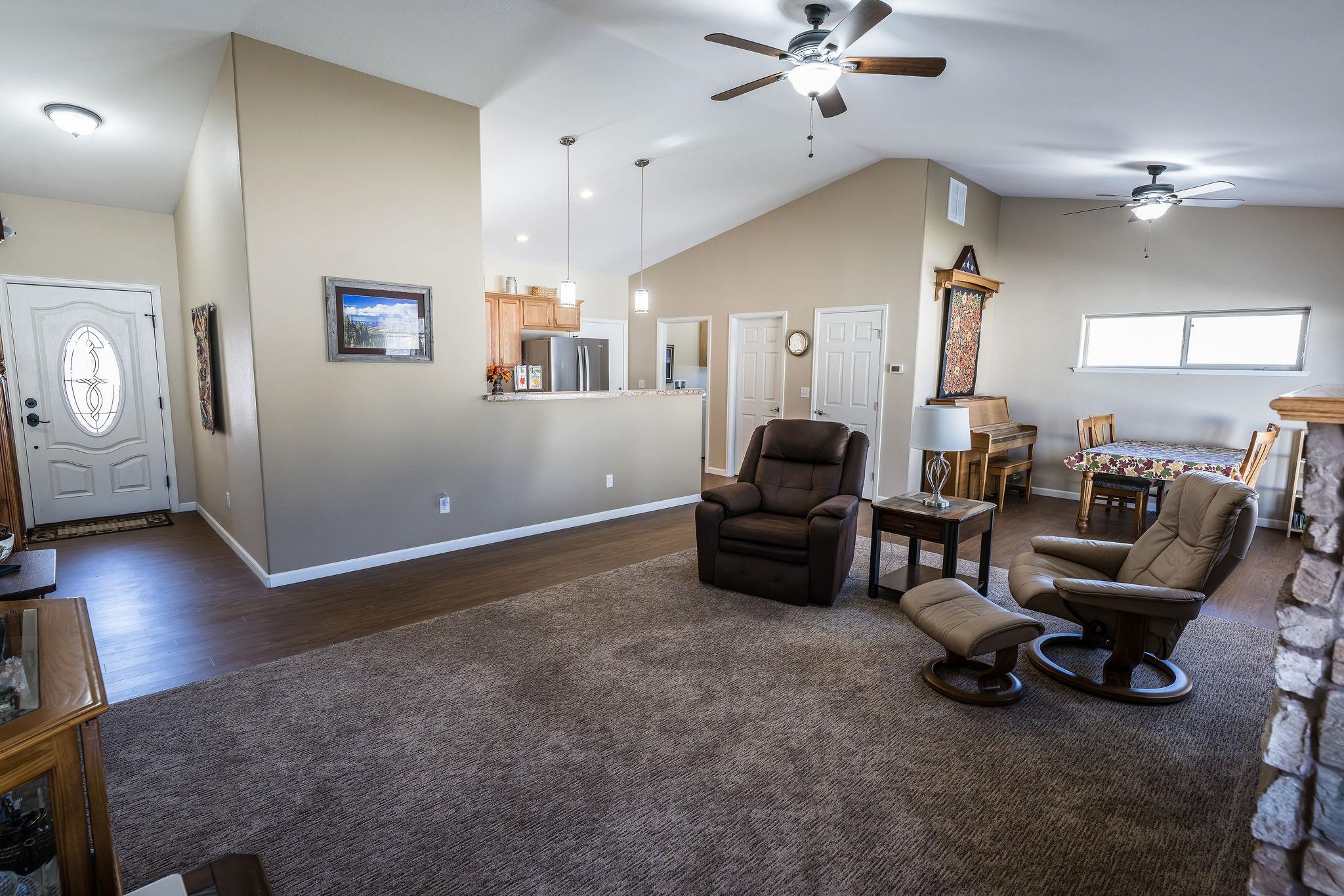 2862 Vista Mar Drive Property Photo 4