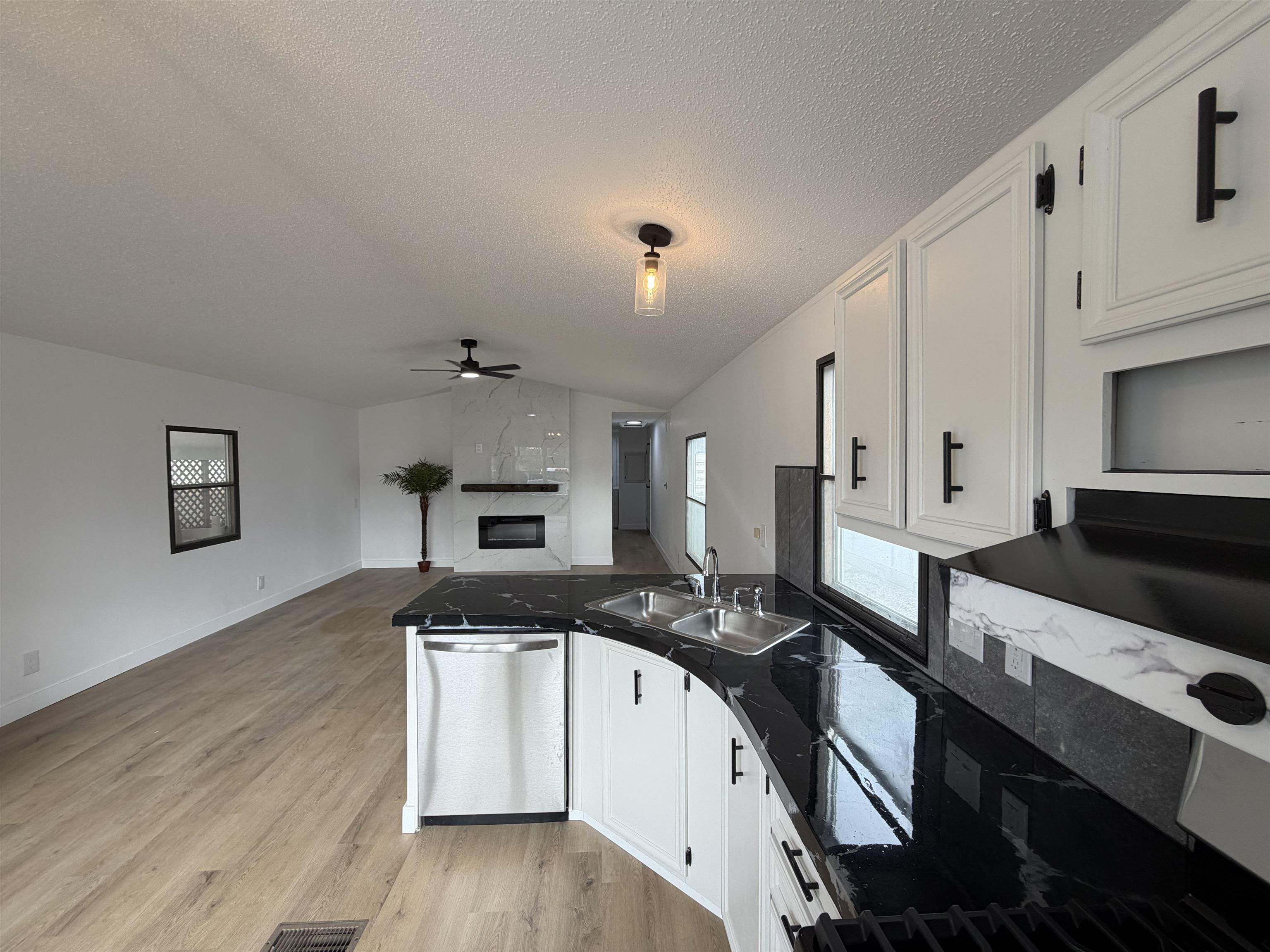 596 E Conestoga Circle Property Photo 22