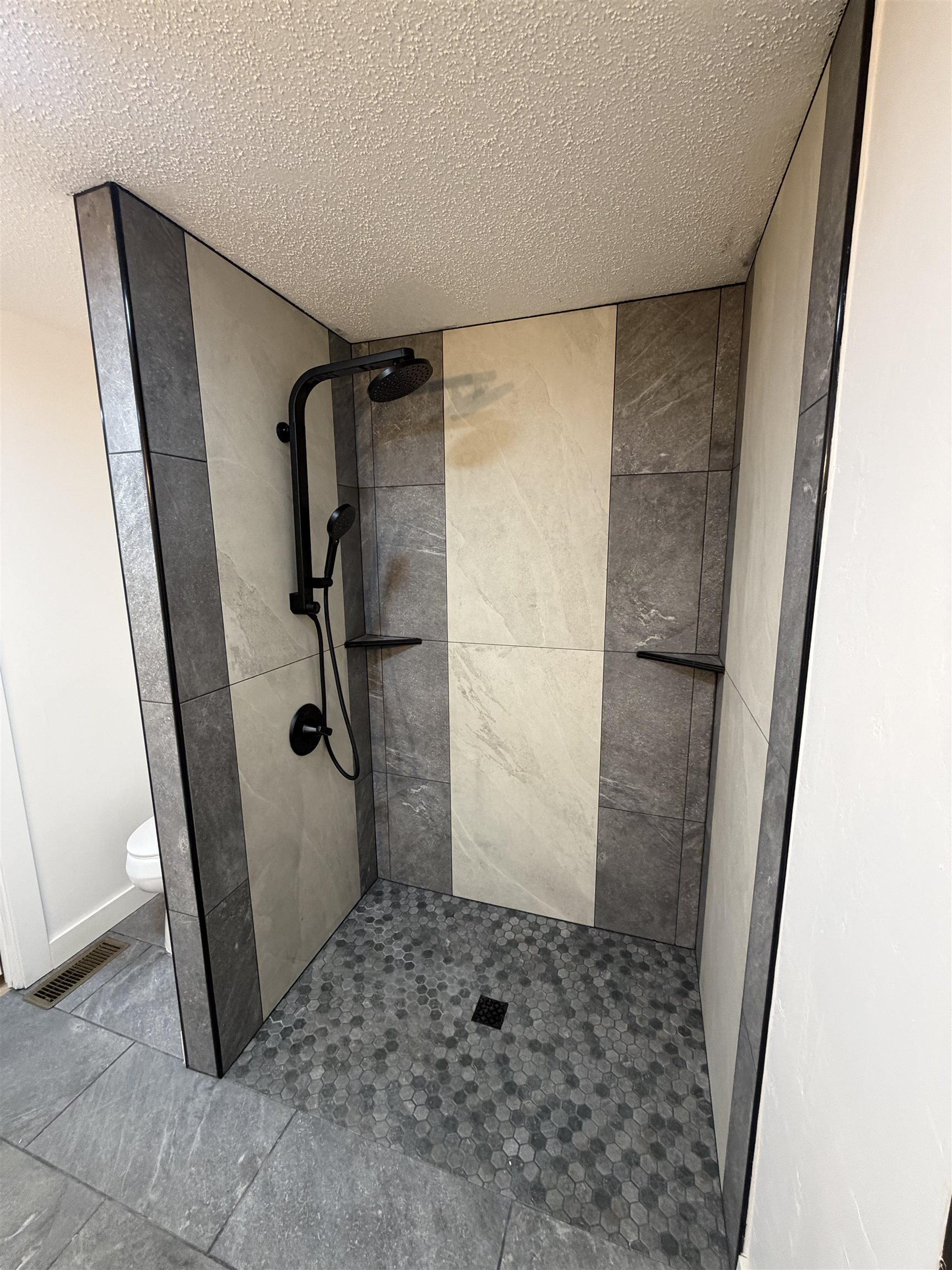 596 E Conestoga Circle Property Photo 35