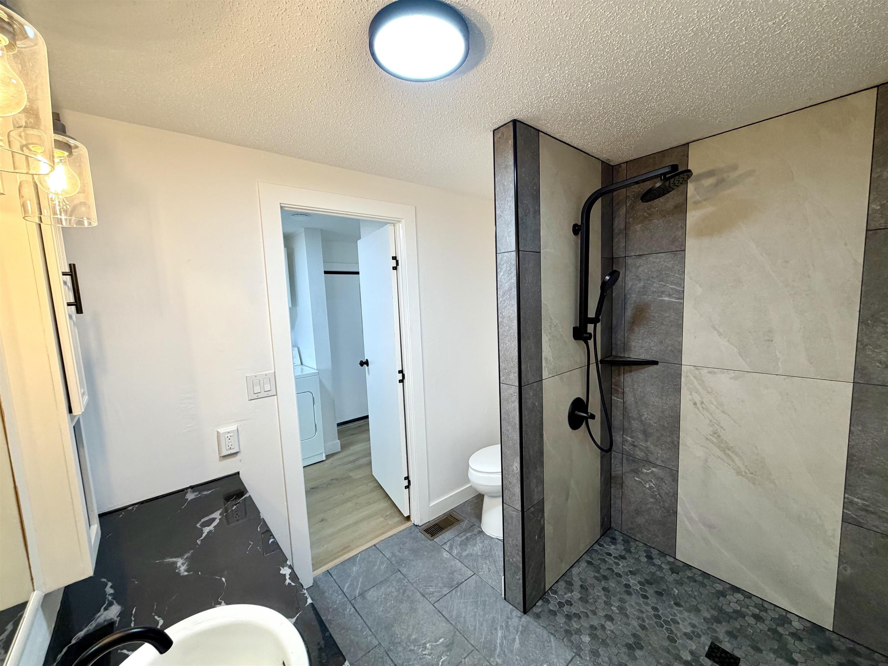 596 E Conestoga Circle Property Photo 36