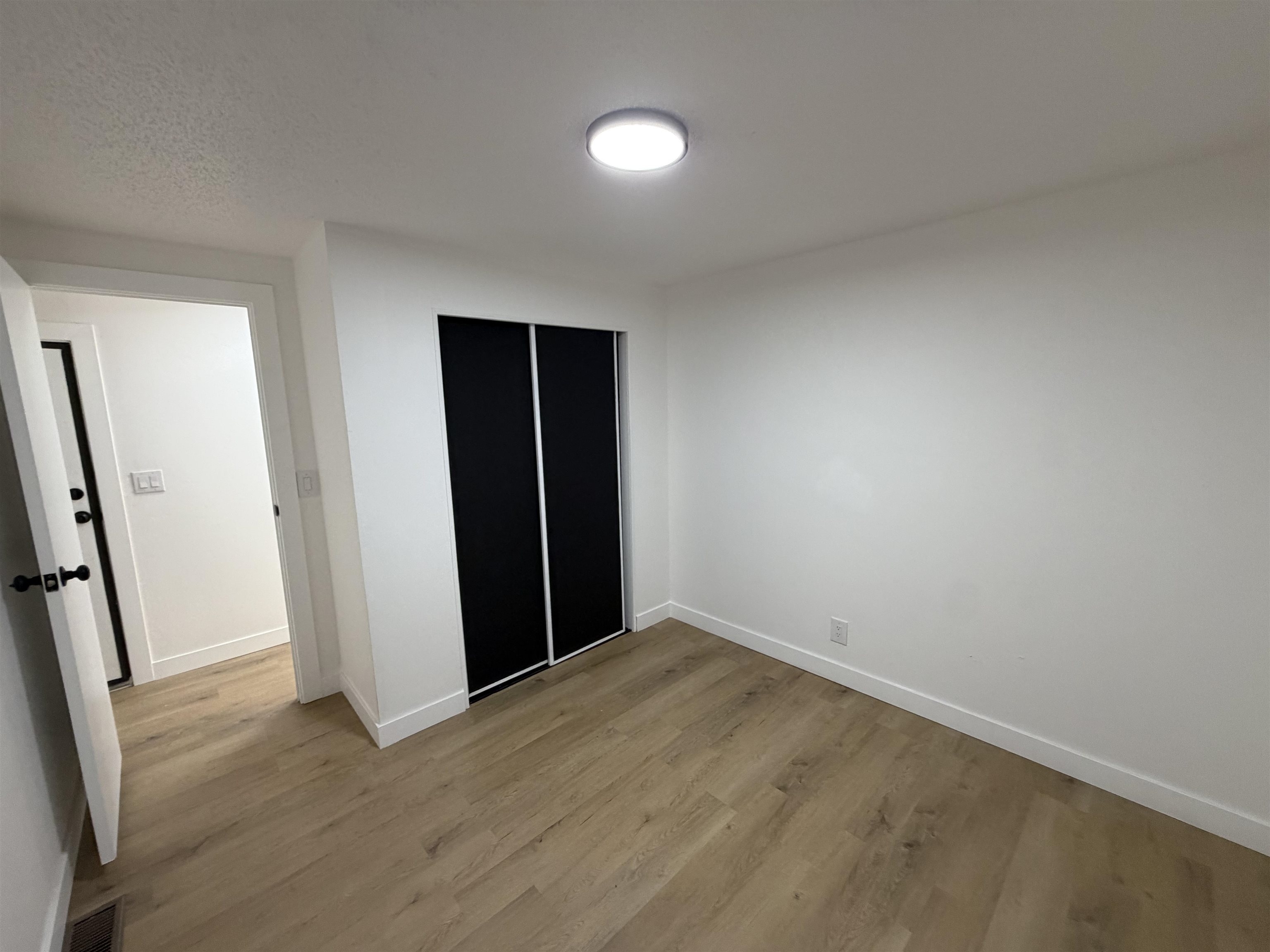 596 E Conestoga Circle Property Photo 38