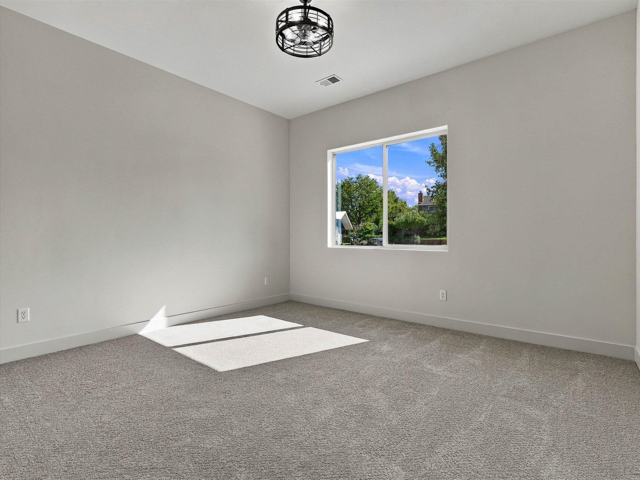 2121 Riverbend Court Property Photo 26