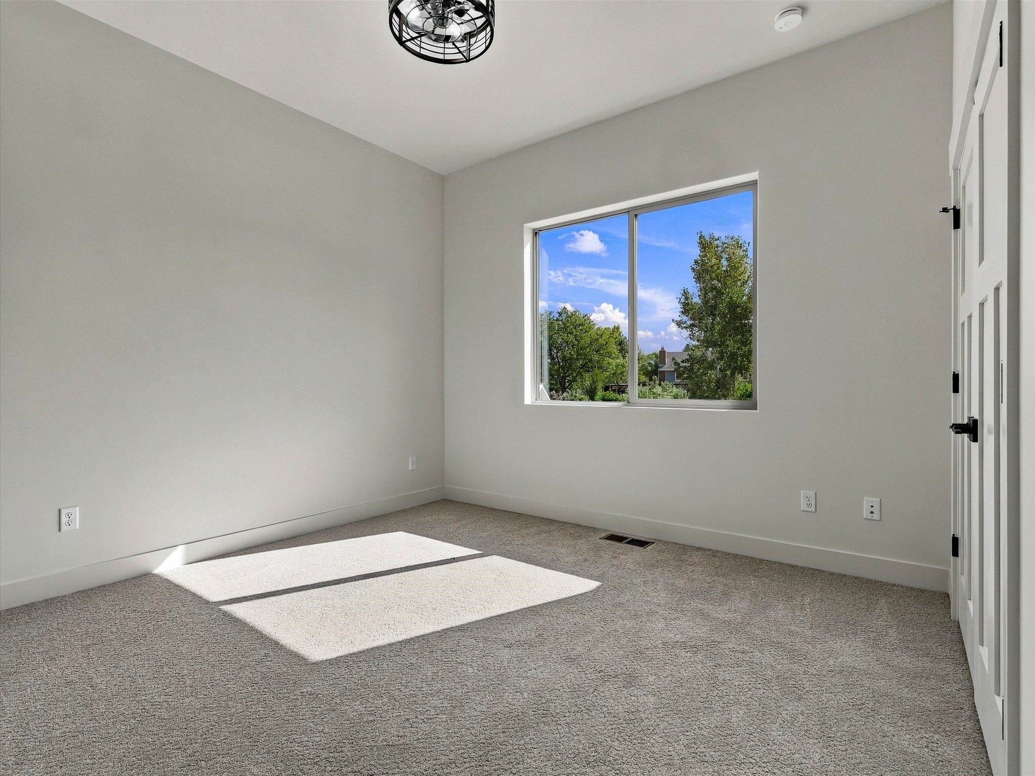 2121 Riverbend Court Property Photo 28