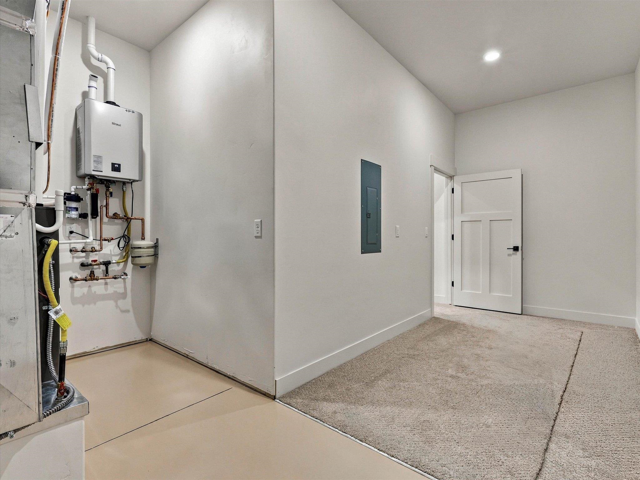 2121 Riverbend Court Property Photo 38