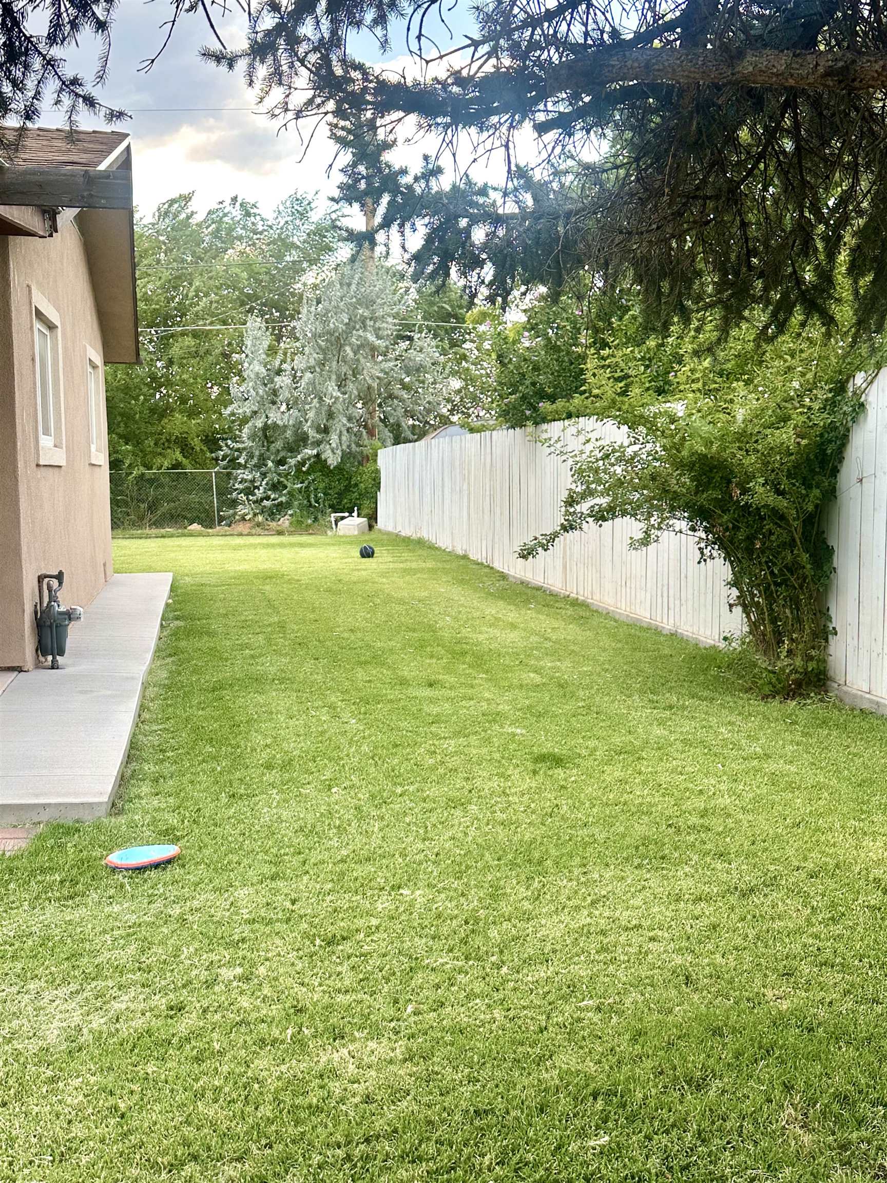 541 Teco Street Property Photo 4