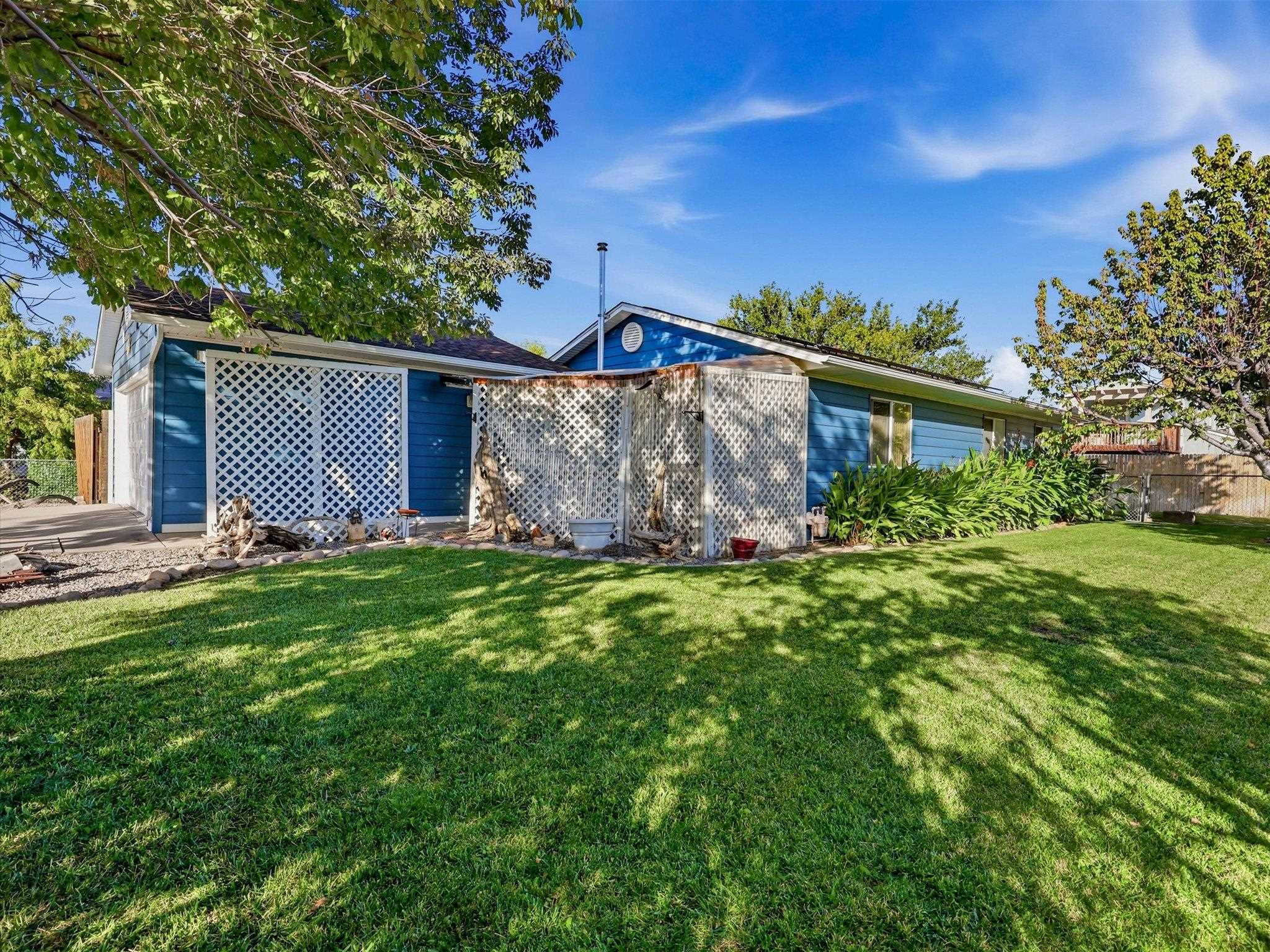 252 28 Road Property Photo 3