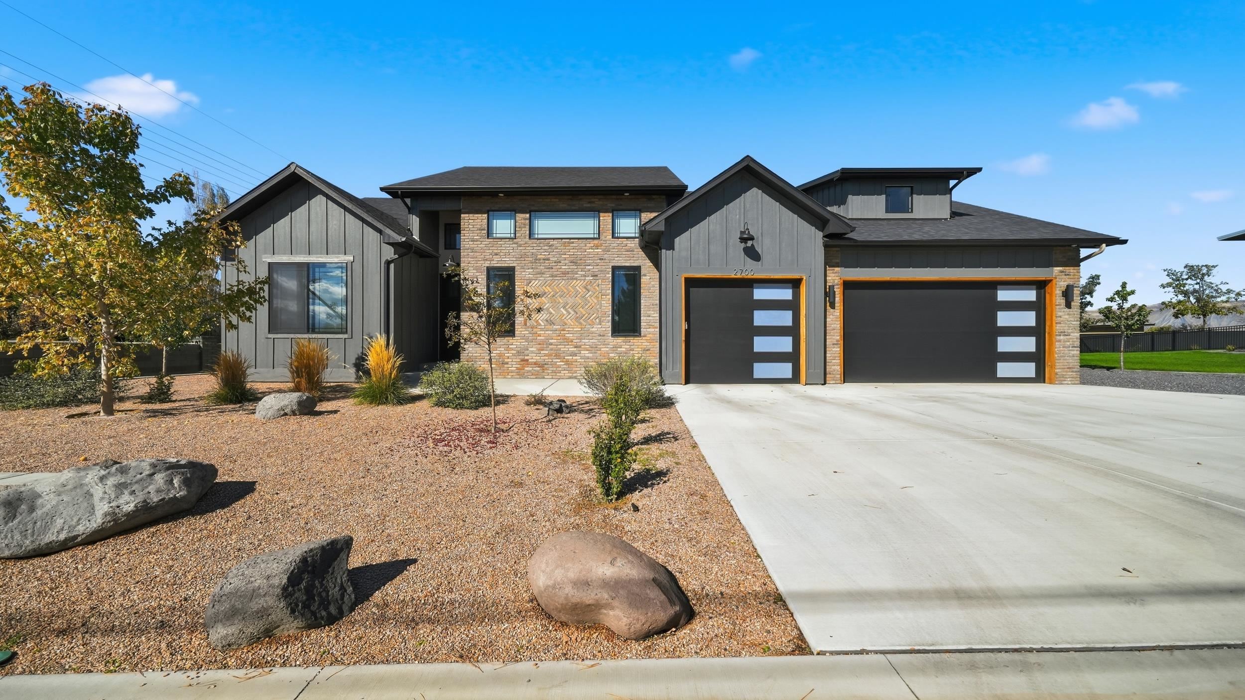 2700 Mulligan Drive Property Photo 1