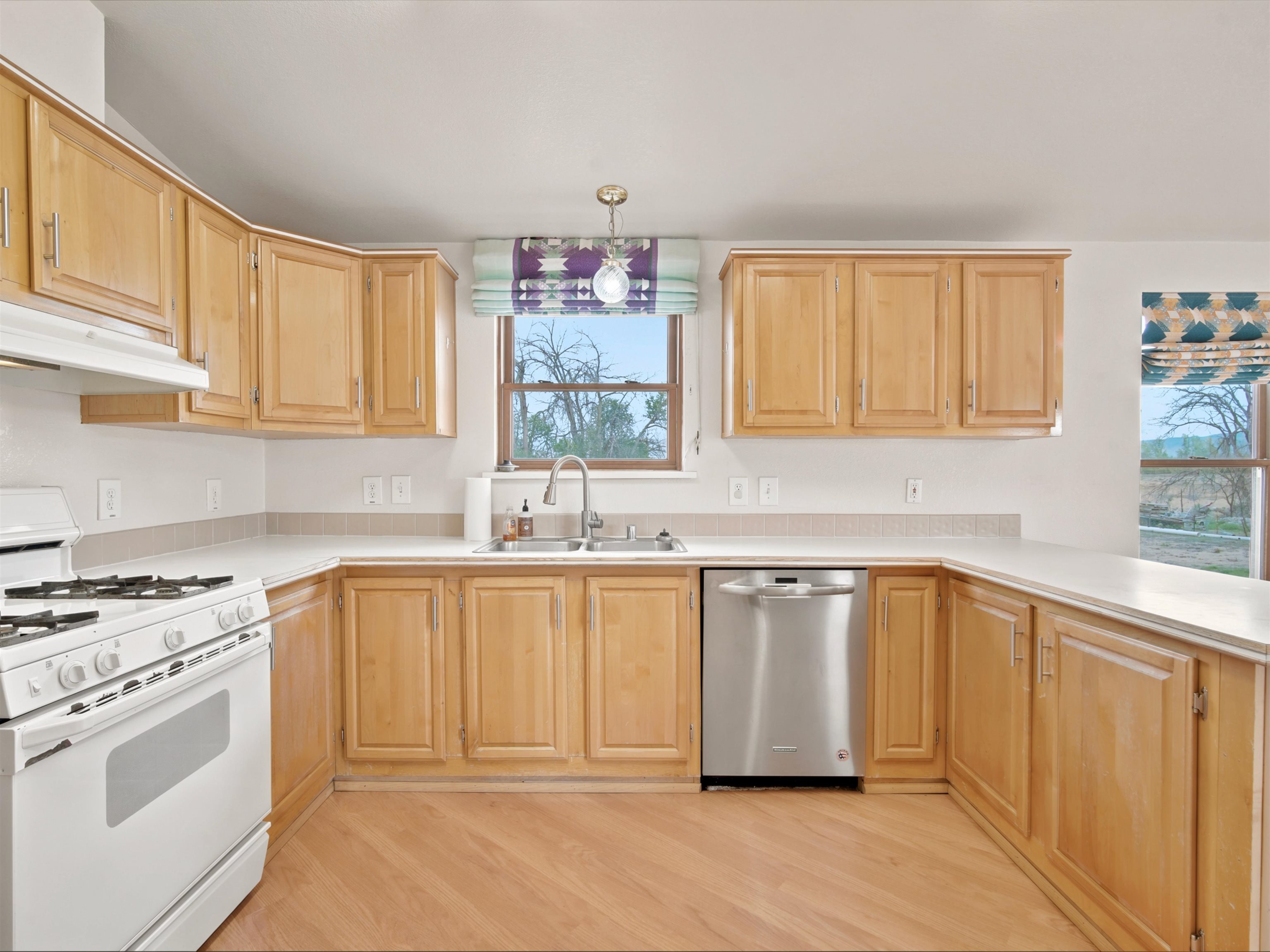 3224 C Road Property Photo 4