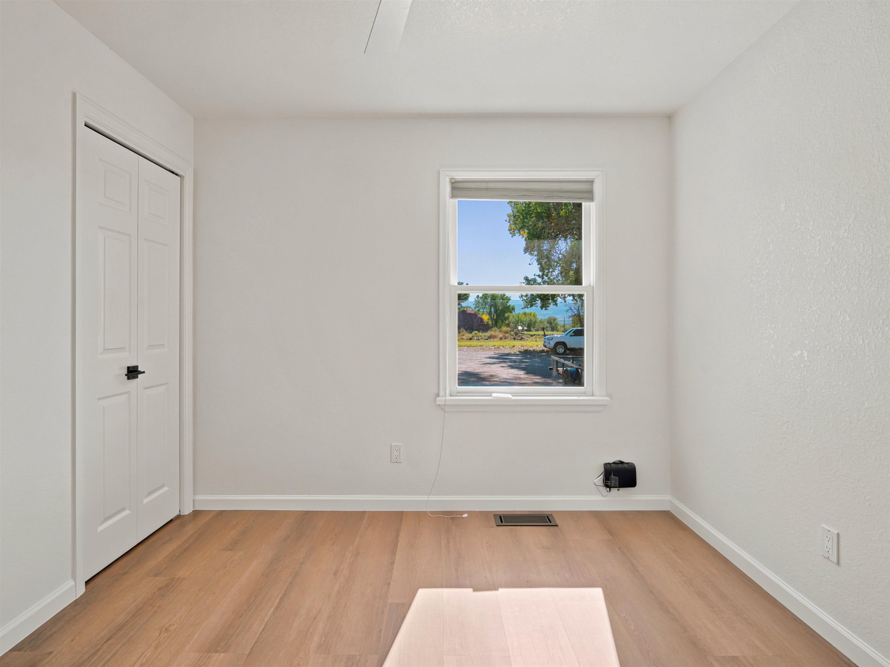 890 24 Road Property Photo 24