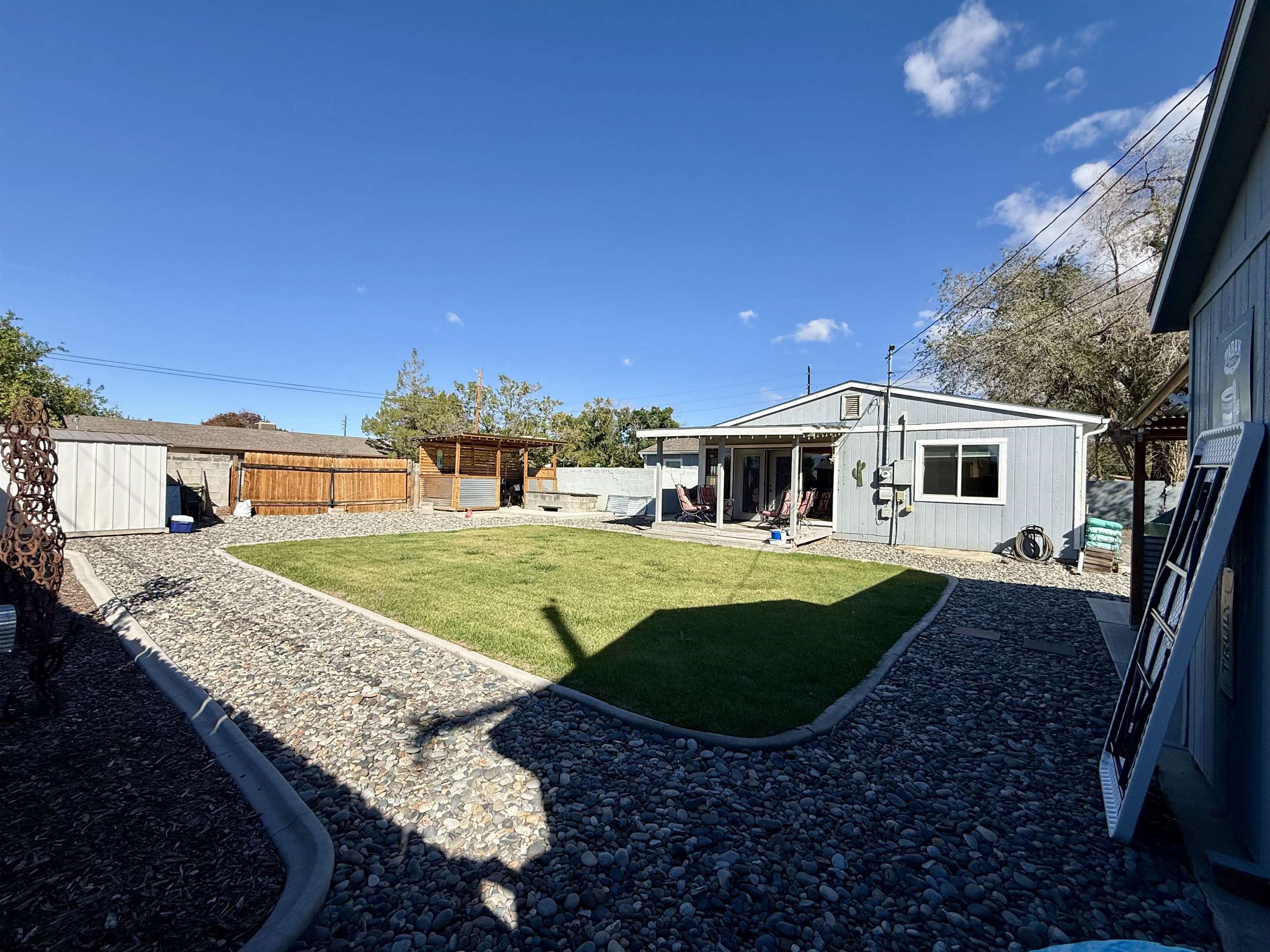 437 30 Road Property Photo 5
