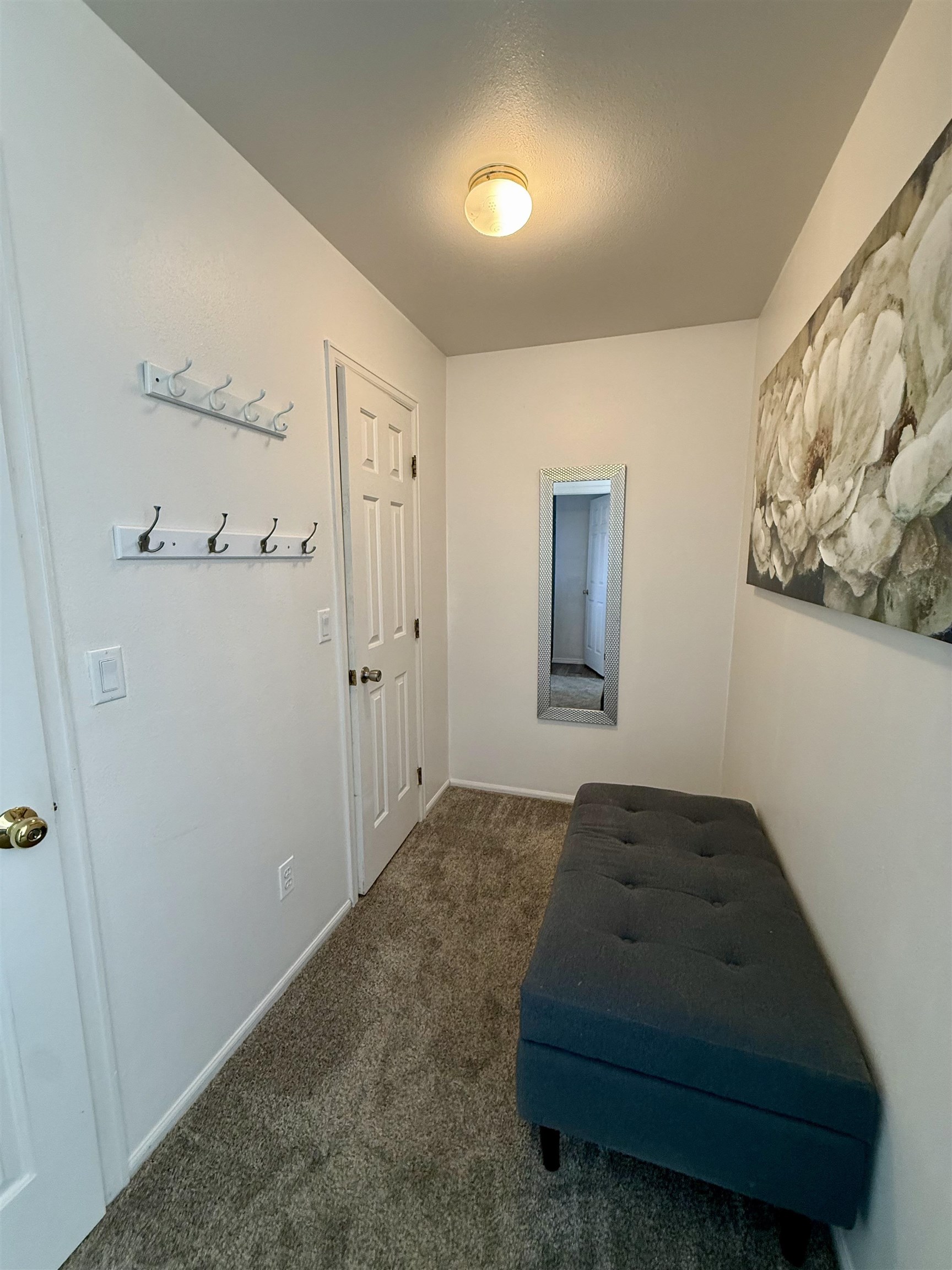 437 30 Road Property Photo 9