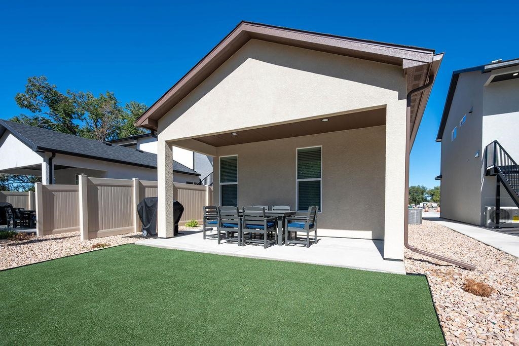 411 Clements Way Property Photo 22