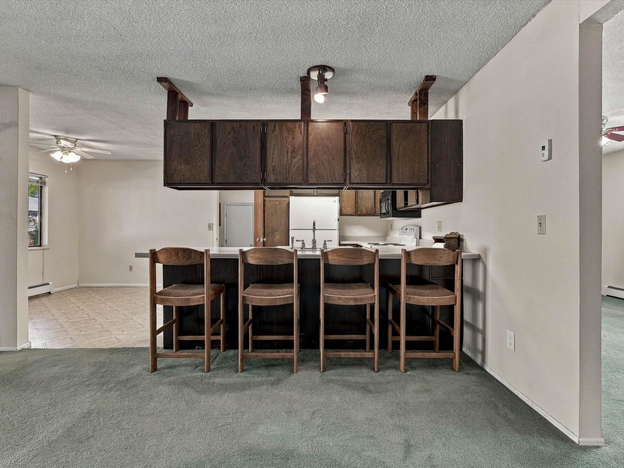 3090 Pinyon Place Property Photo 8