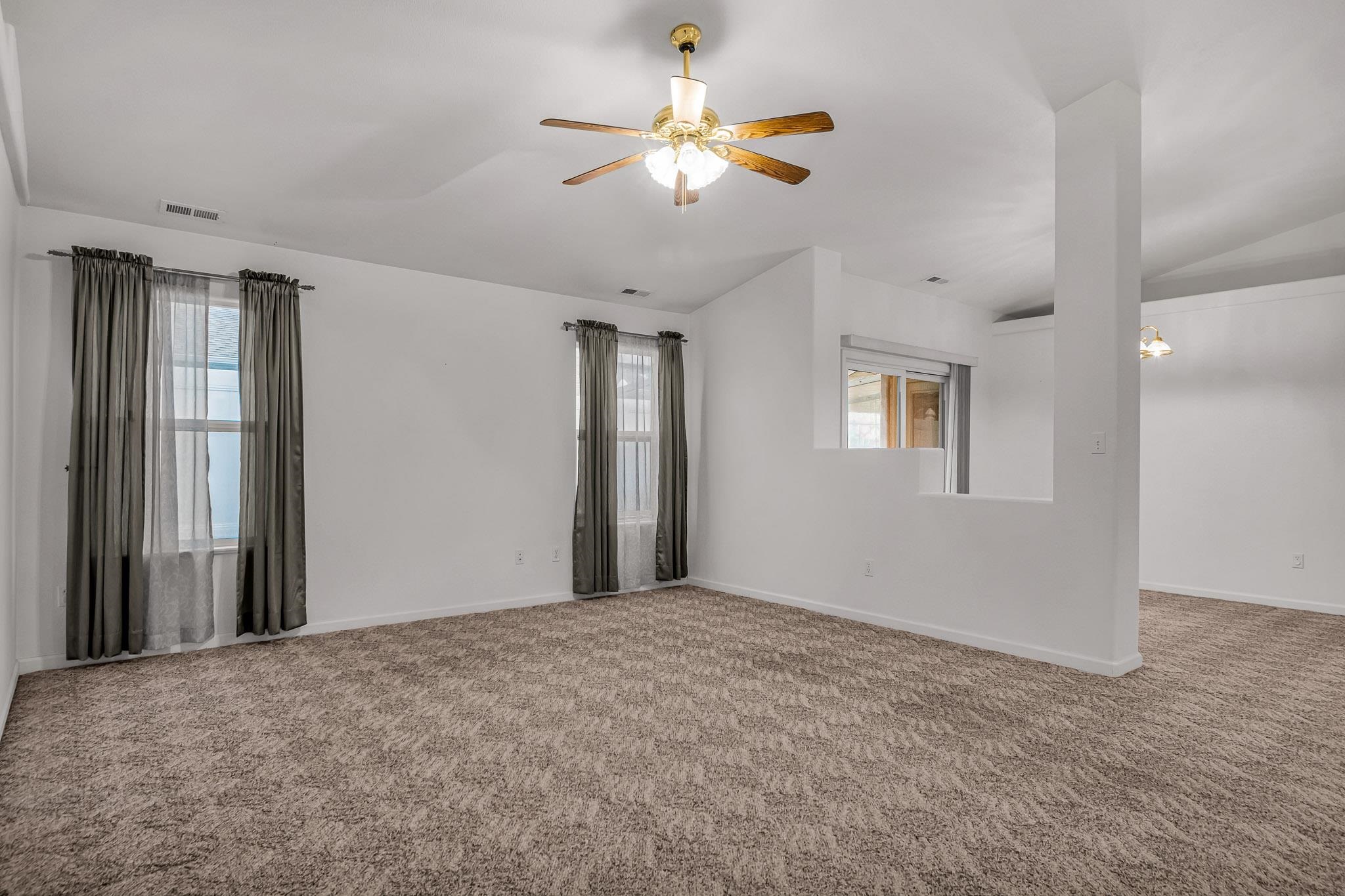 646 Quartz Drive Property Photo 7