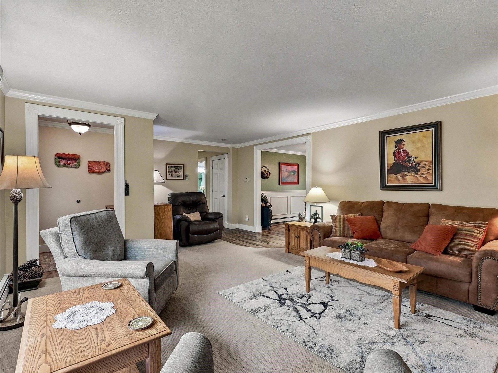 2652 Hemlock Court Property Photo 8