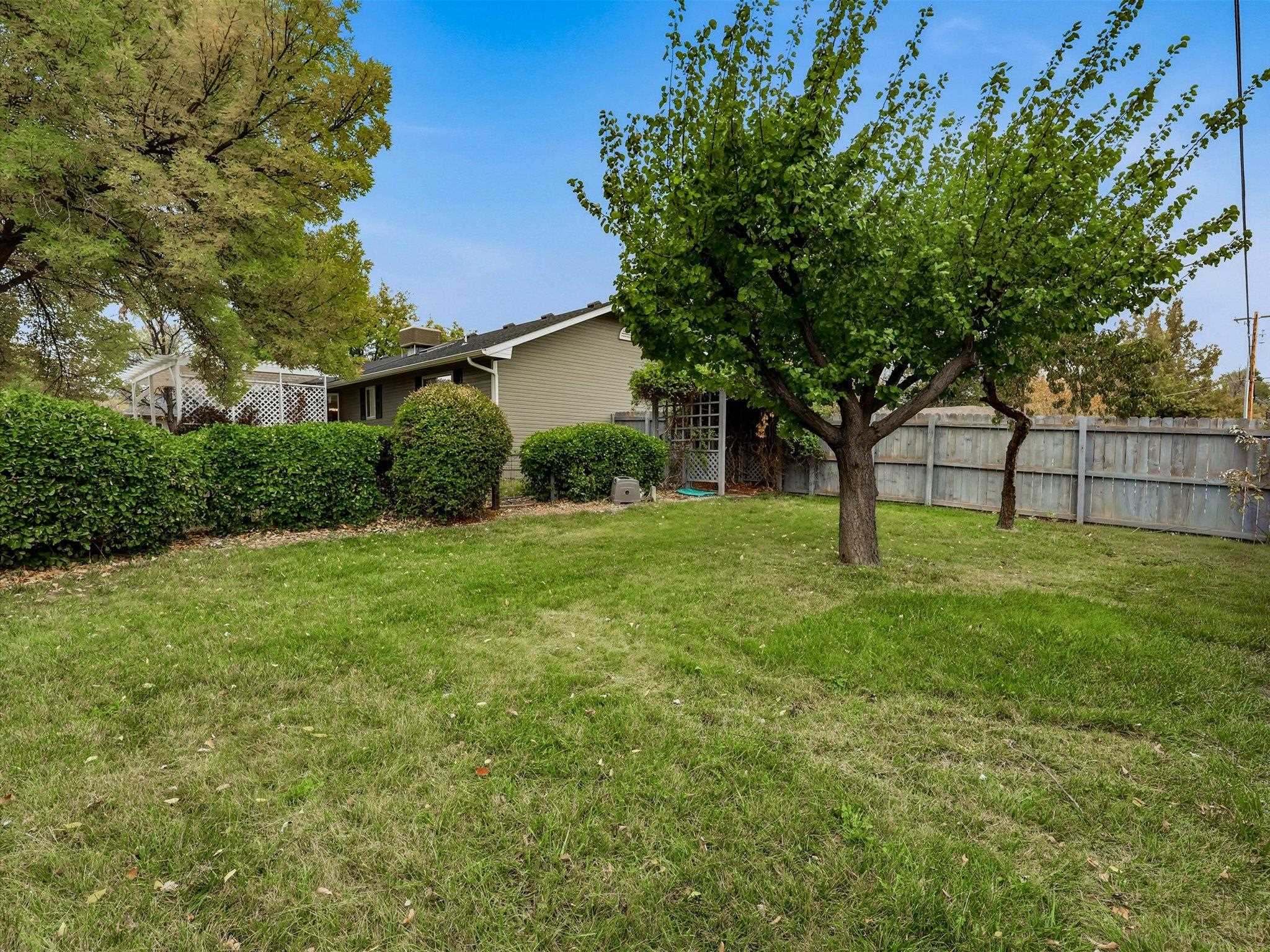 2652 Hemlock Court Property Photo 36