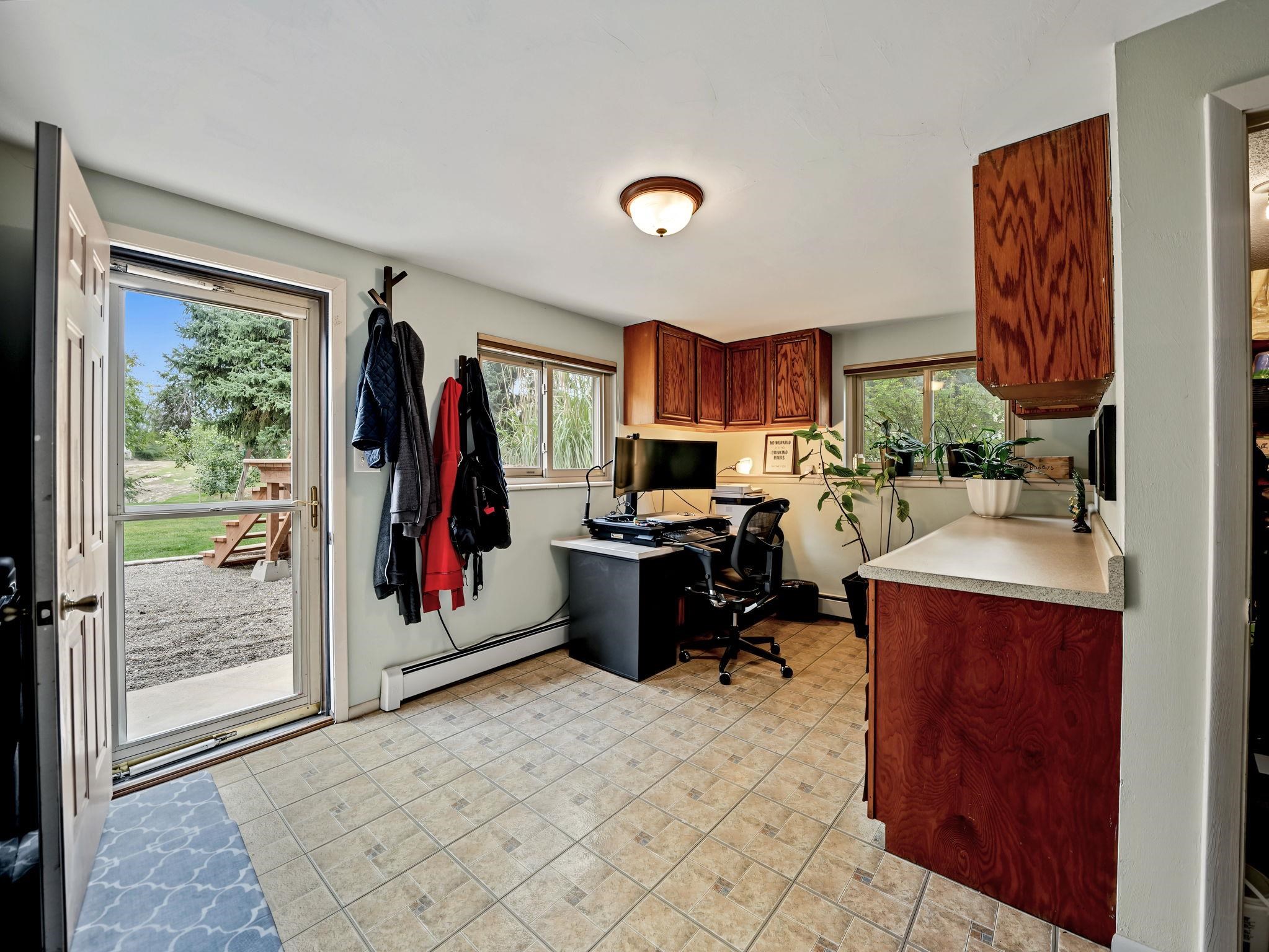 570 Sunny Meadow Lane Property Photo 27