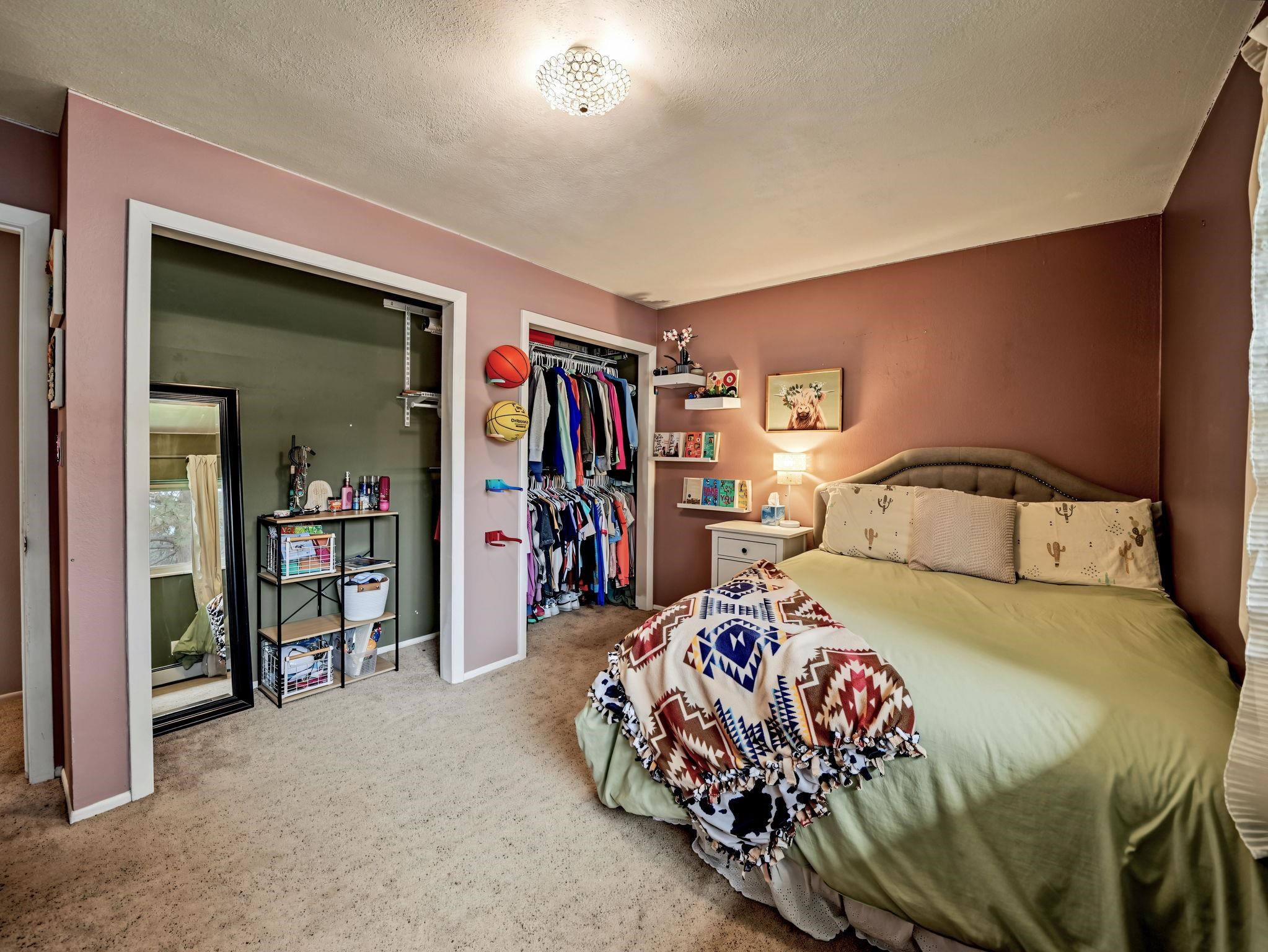 570 Sunny Meadow Lane Property Photo 32