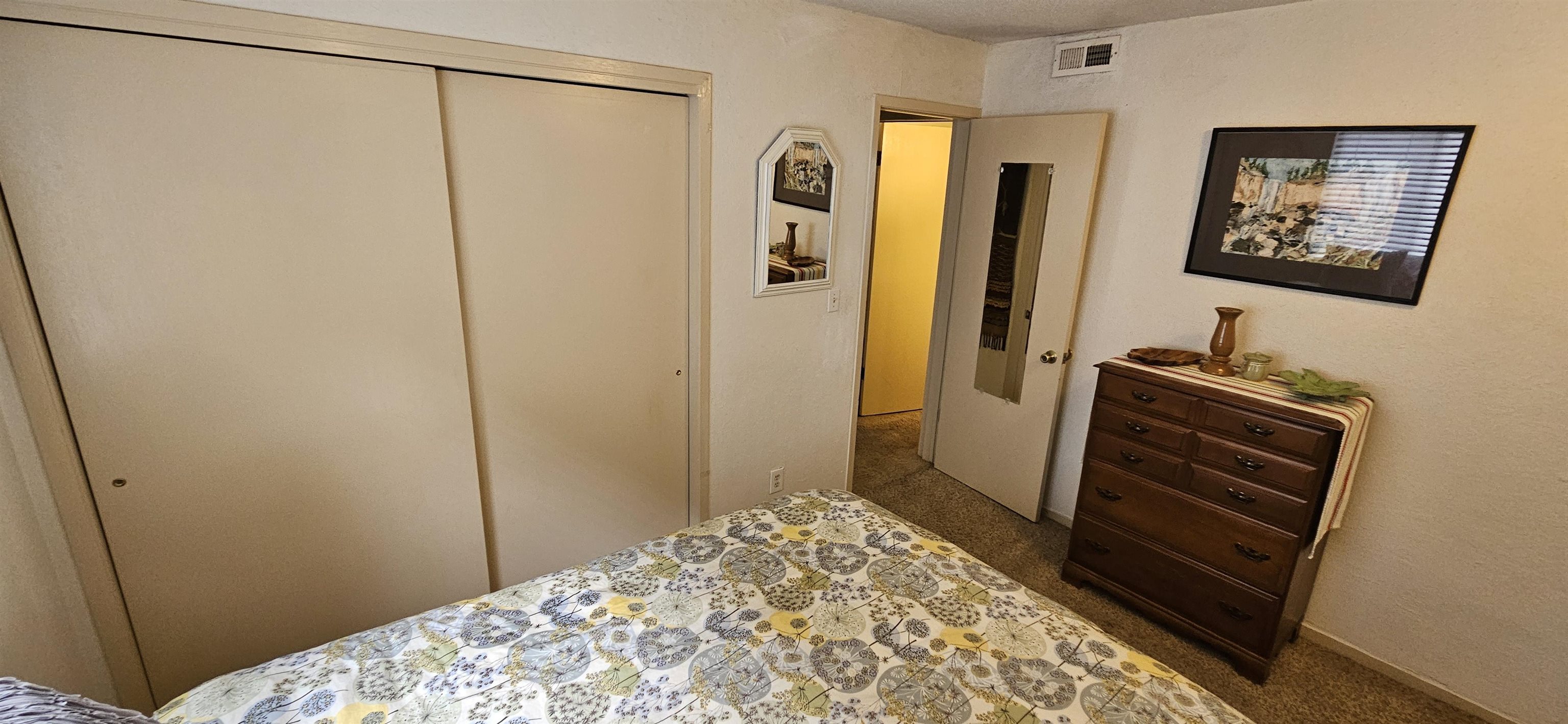 3150 Lakeside Drive Property Photo 13