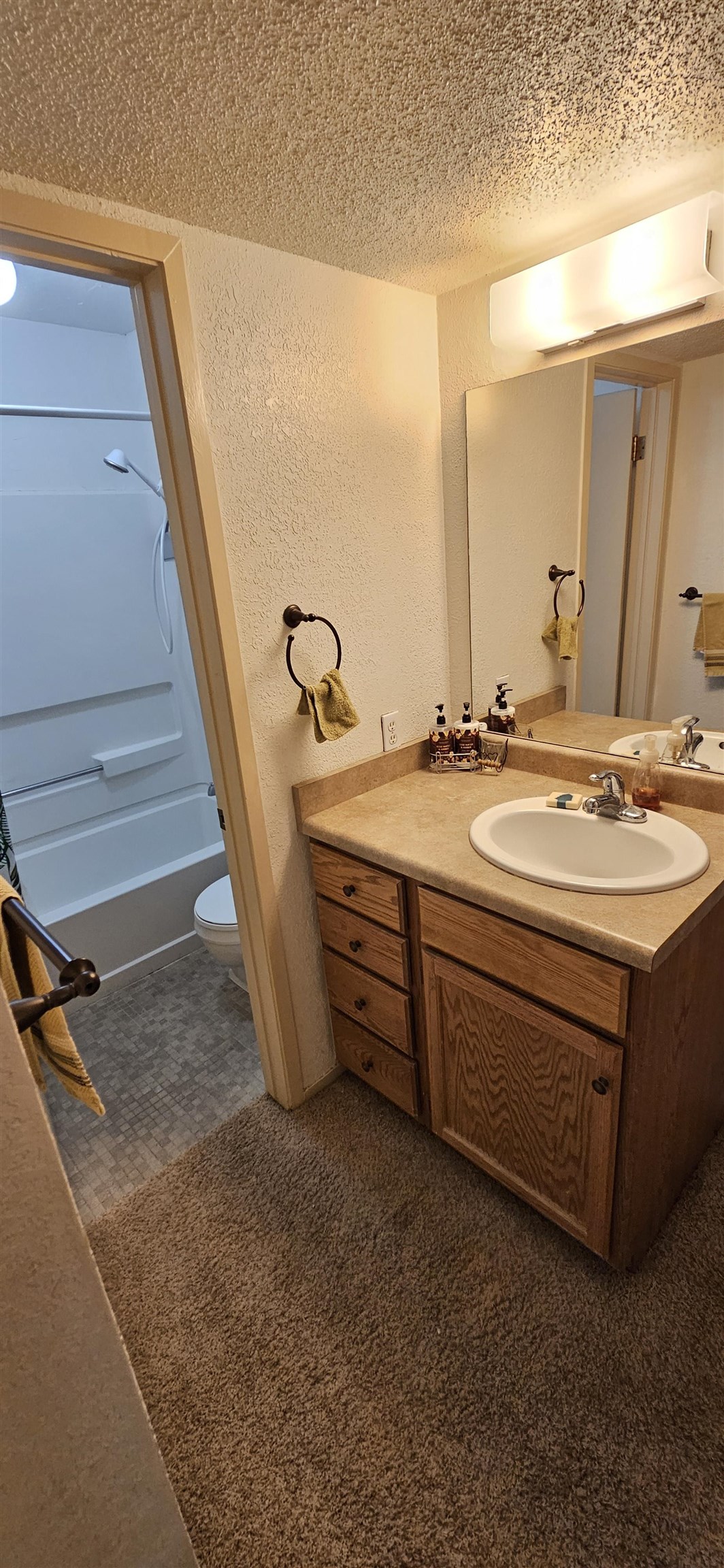 3150 Lakeside Drive Property Photo 15