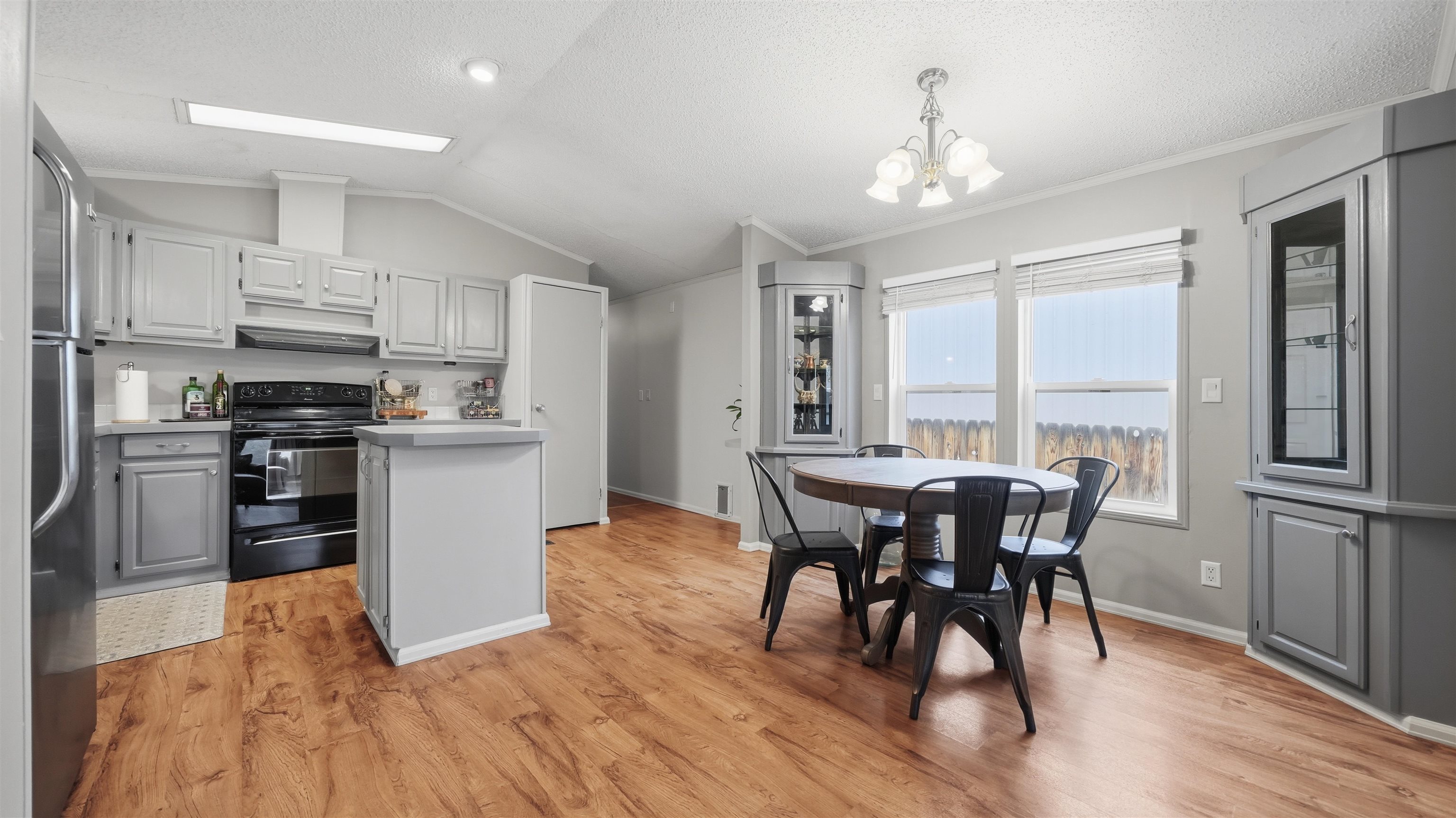 435 32 Road Property Photo 10