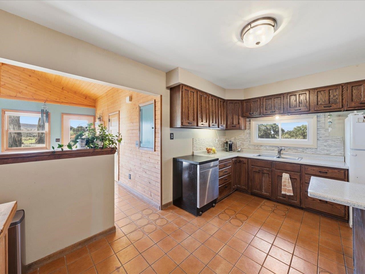 6749 5825 Road Property Photo 11