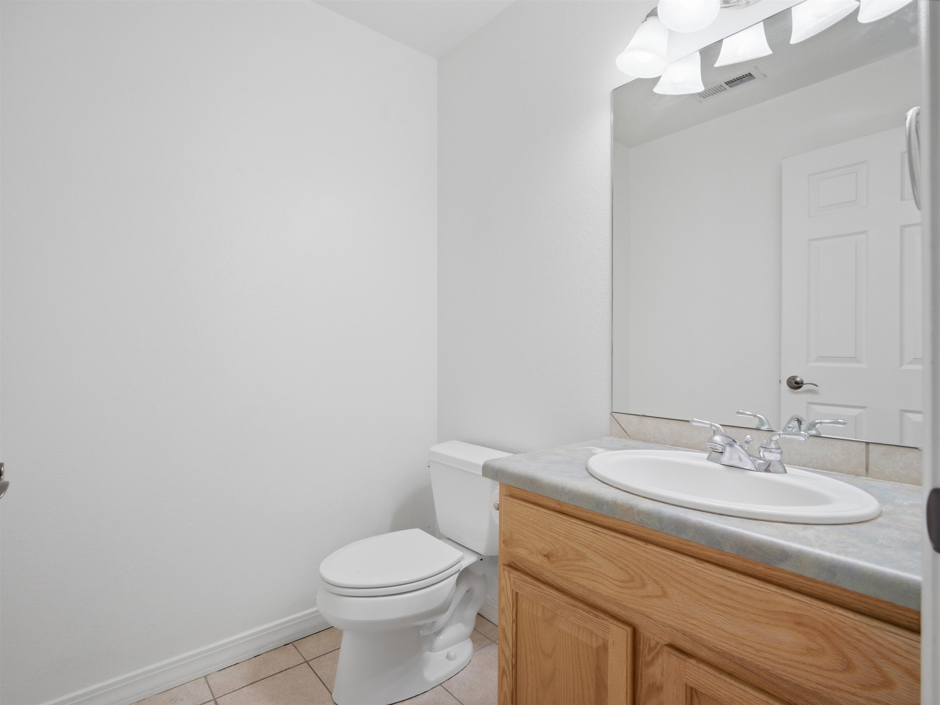 567 Garden Grove Court Property Photo 10