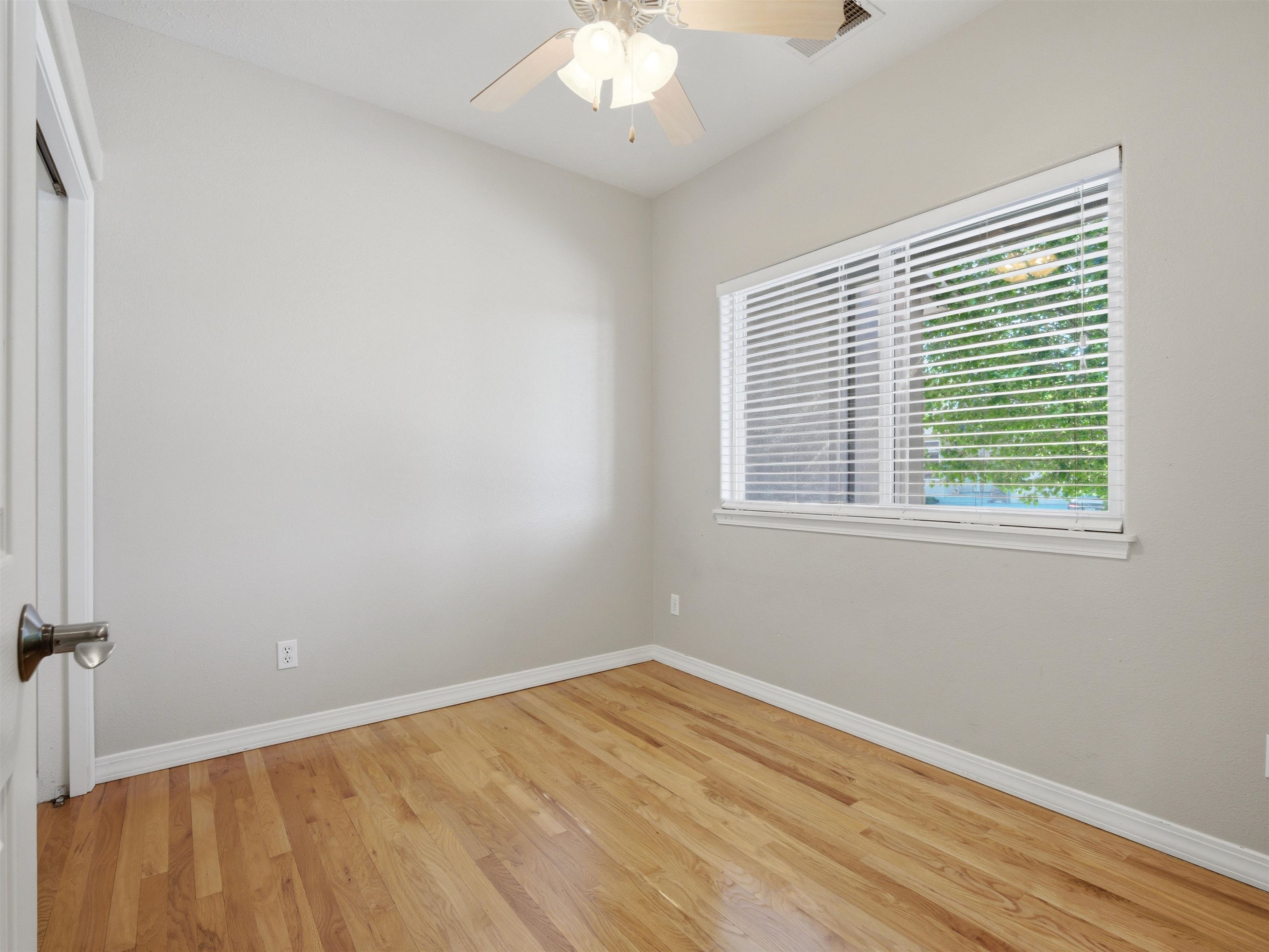 567 Garden Grove Court Property Photo 16
