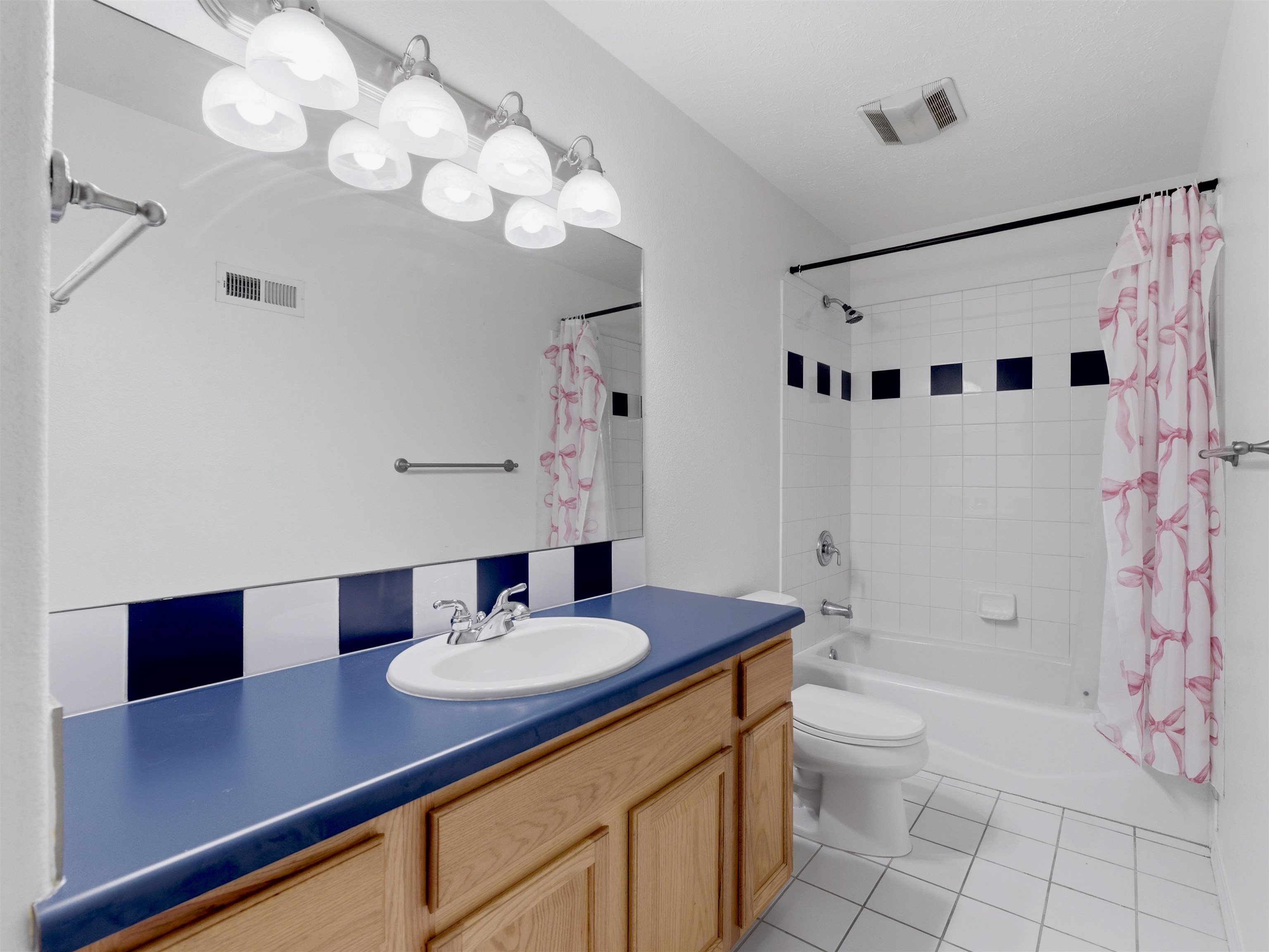 567 Garden Grove Court Property Photo 20