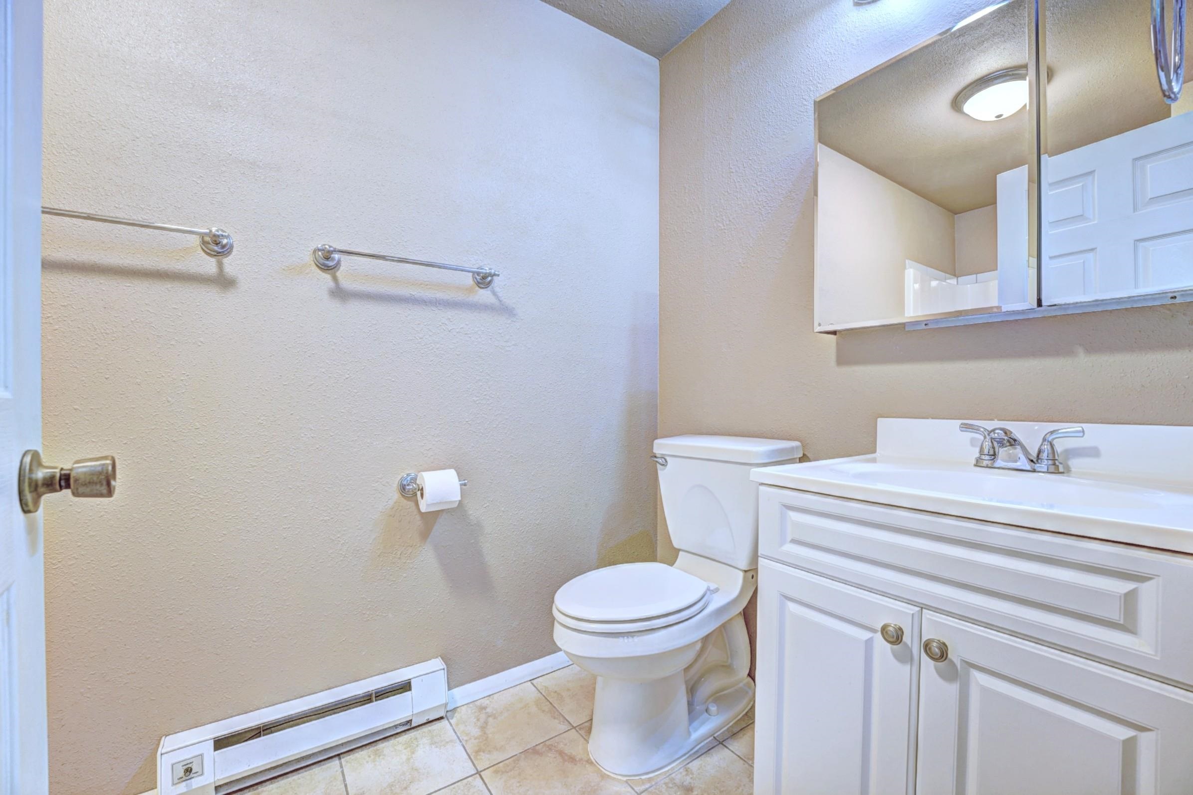 637 1/2 29 1/4 Road Property Photo 17