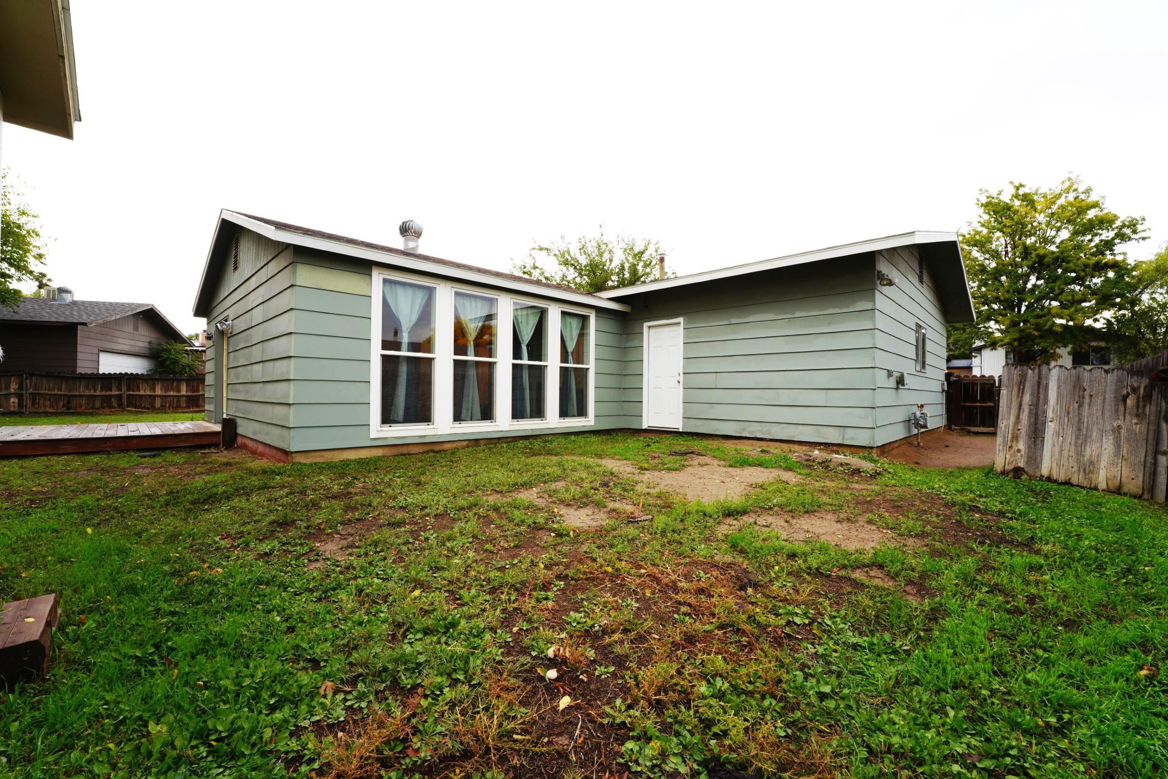 637 1/2 29 1/4 Road Property Photo 23