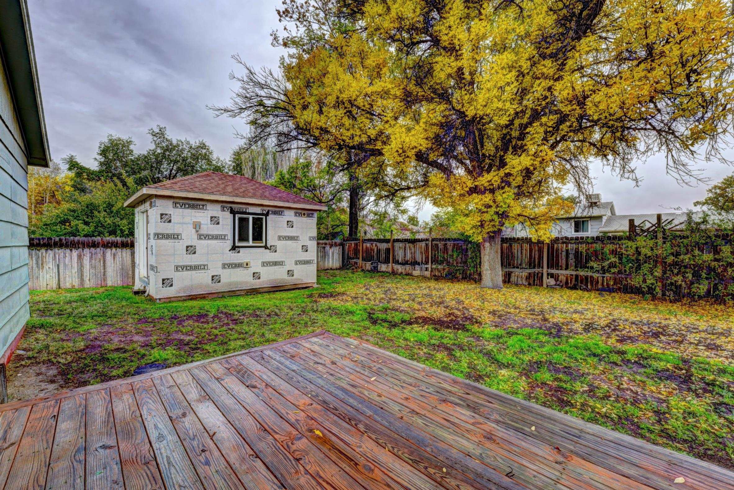 637 1/2 29 1/4 Road Property Photo 24