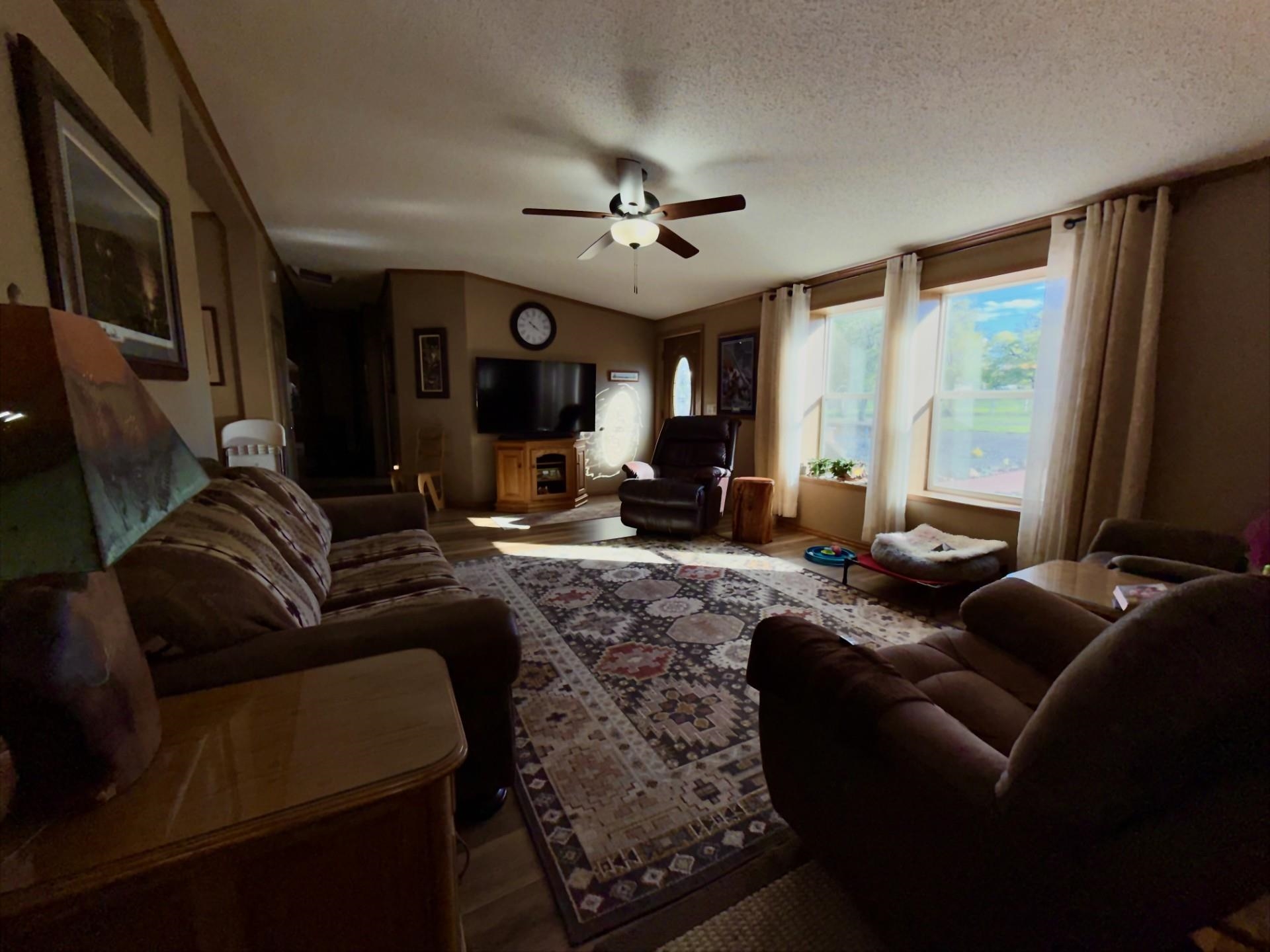 10235 Highway 65 Property Photo 10