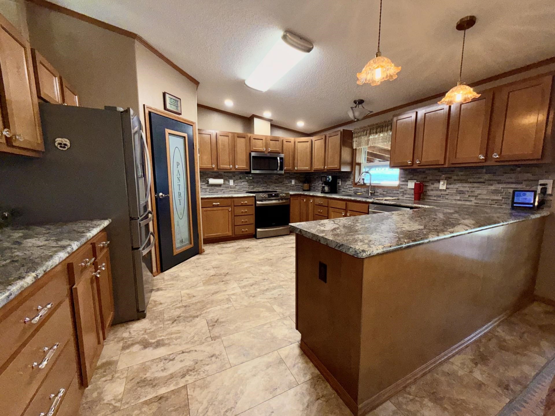 10235 Highway 65 Property Photo 15