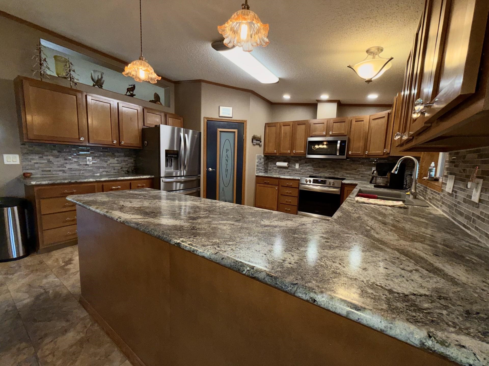 10235 Highway 65 Property Photo 17