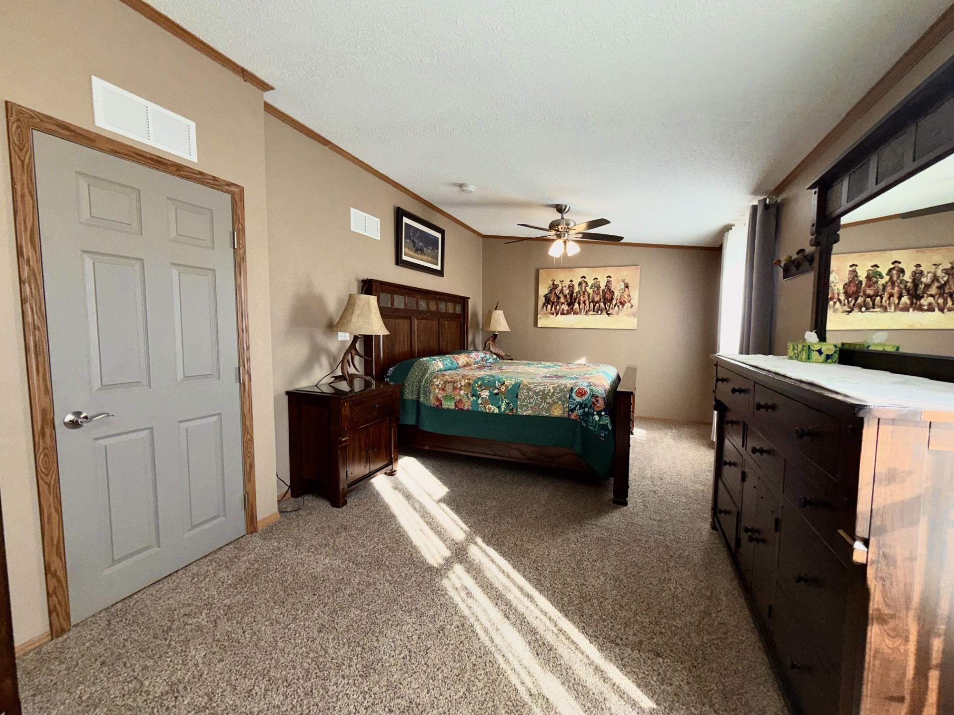 10235 Highway 65 Property Photo 23