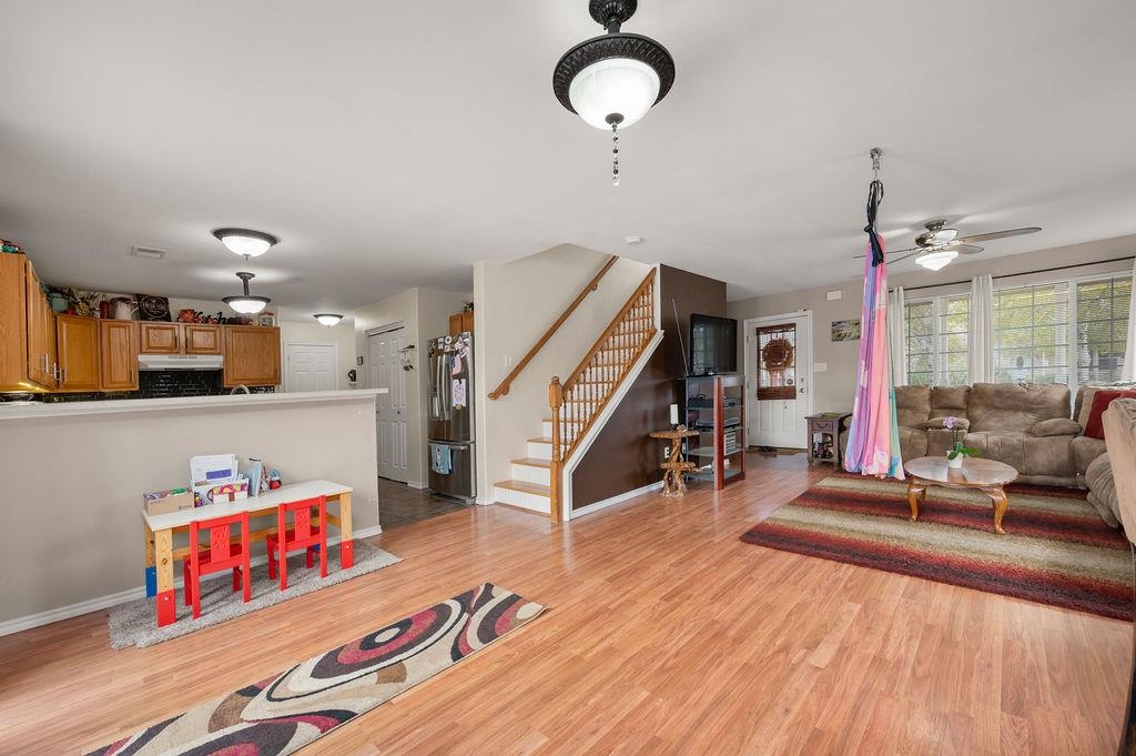 389 Skyler Street Property Photo 7